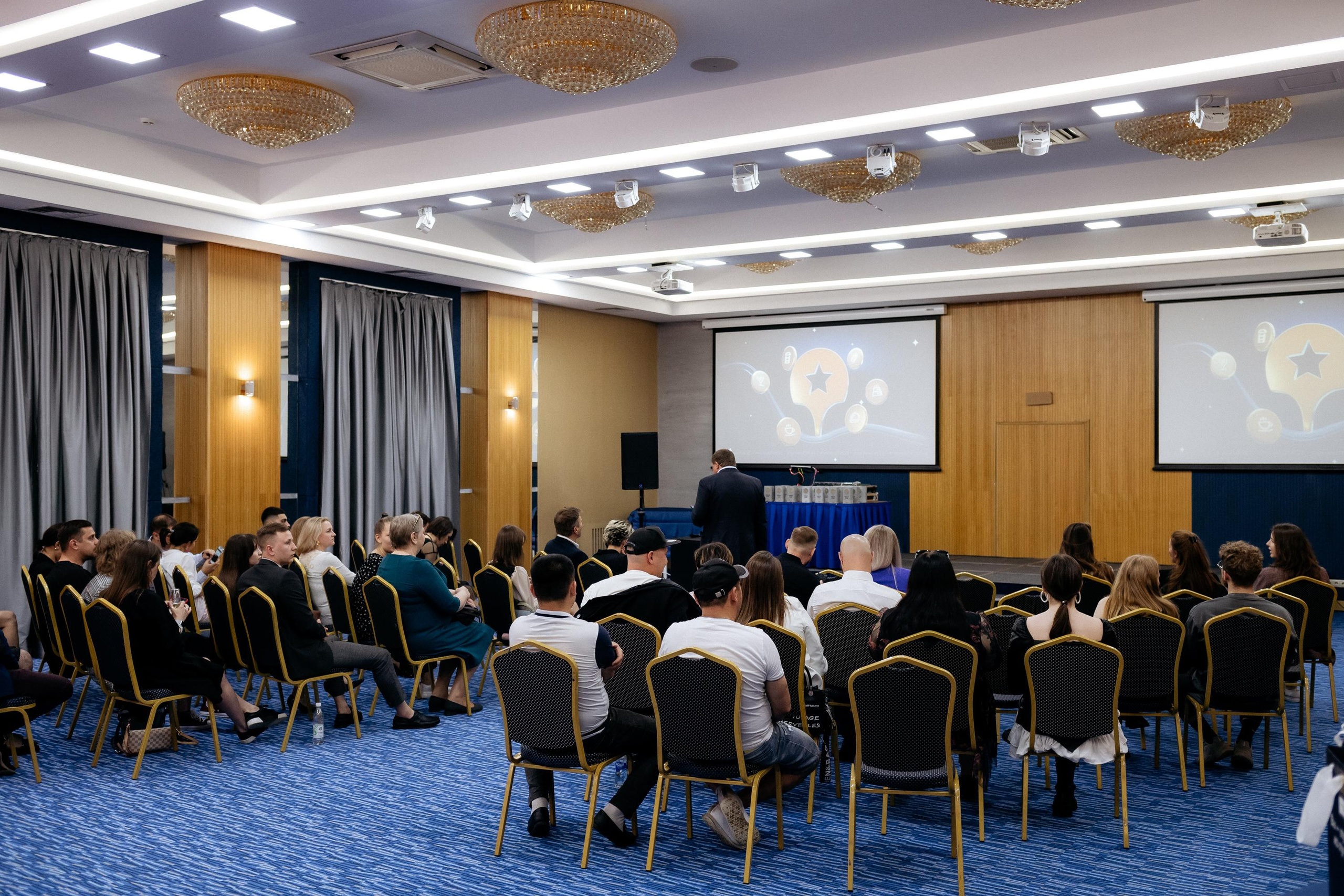 ПРЕМИЯ 2ГИС. СВОИ. ФОТООТЧЕТЫ-СОБЫТИЯ-МЕСТА