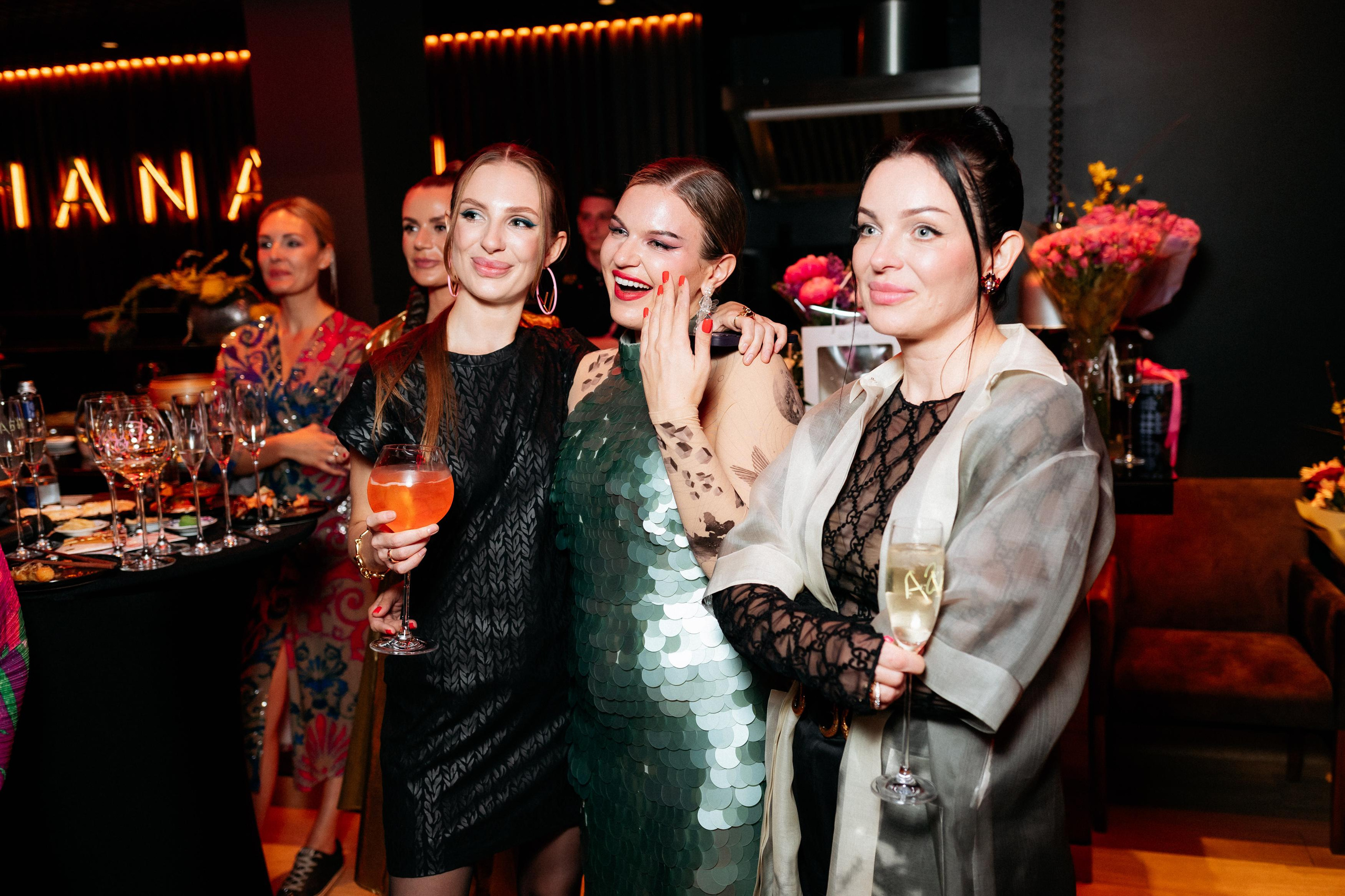 BULOCHKA BIRTHDAY. СВОИ. ФОТООТЧЕТЫ-СОБЫТИЯ-МЕСТА