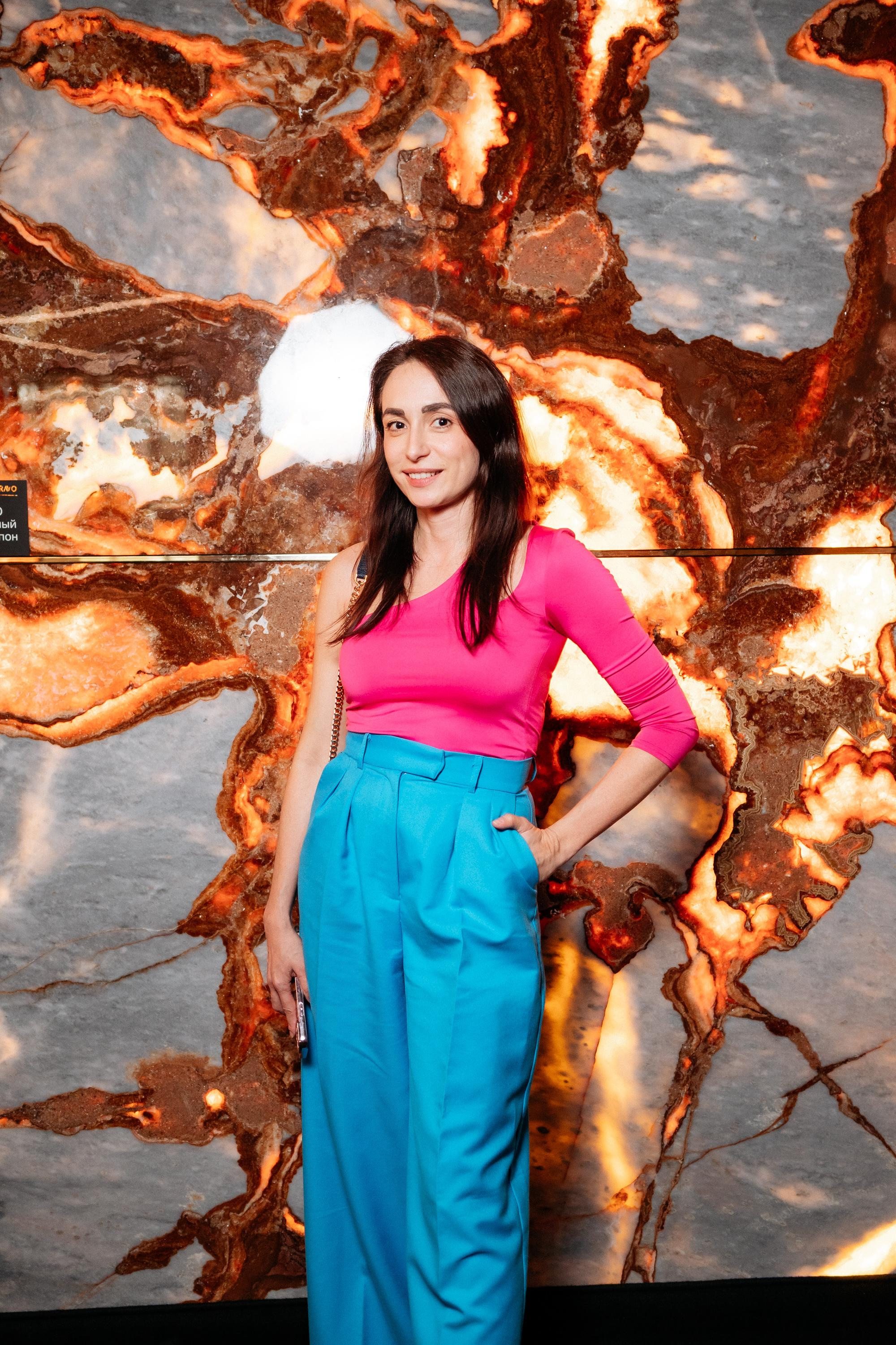 BRAVO. СВОИ. ФОТООТЧЕТЫ-СОБЫТИЯ-МЕСТА