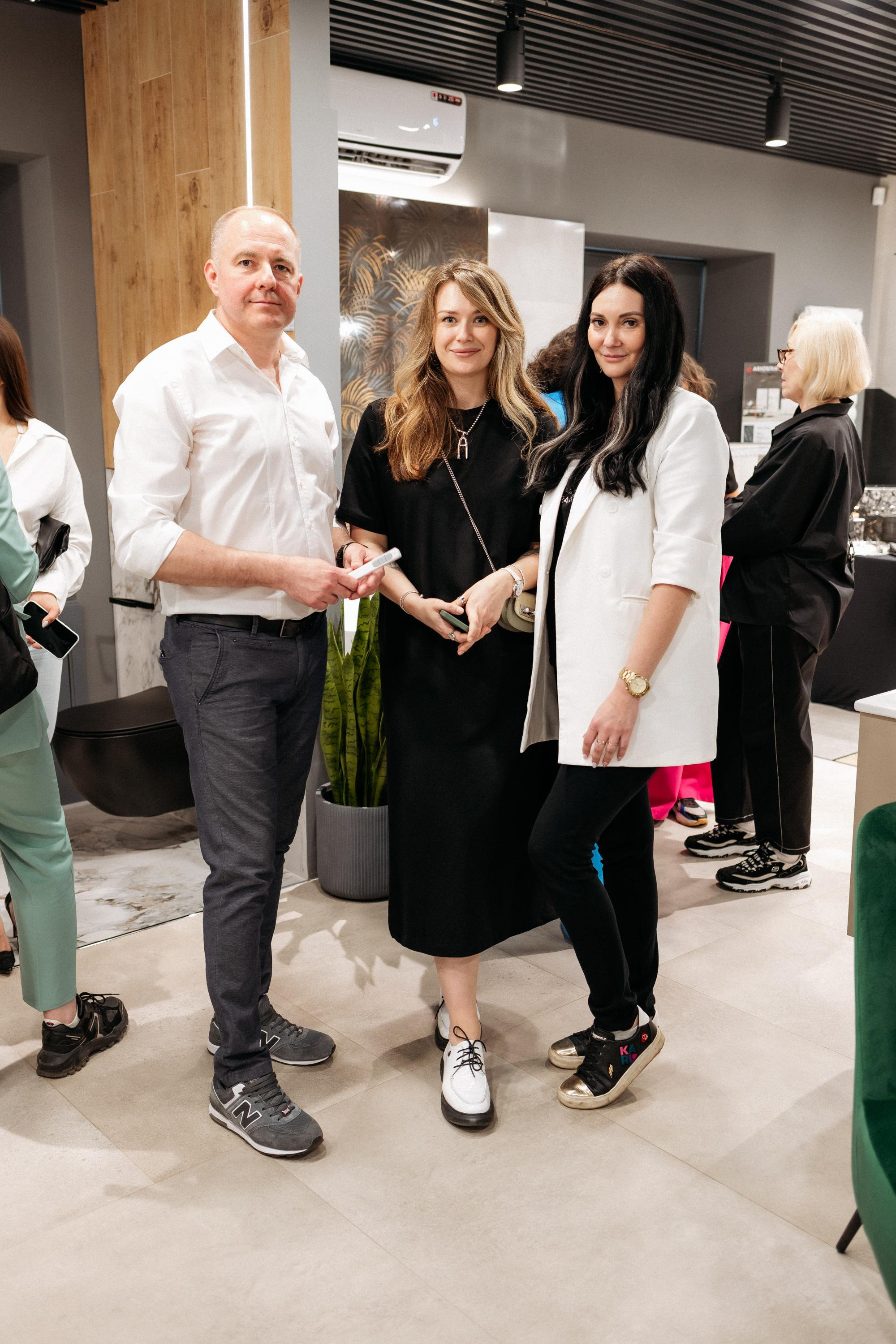 КРАН. СВОИ. ФОТООТЧЕТЫ-СОБЫТИЯ-МЕСТА