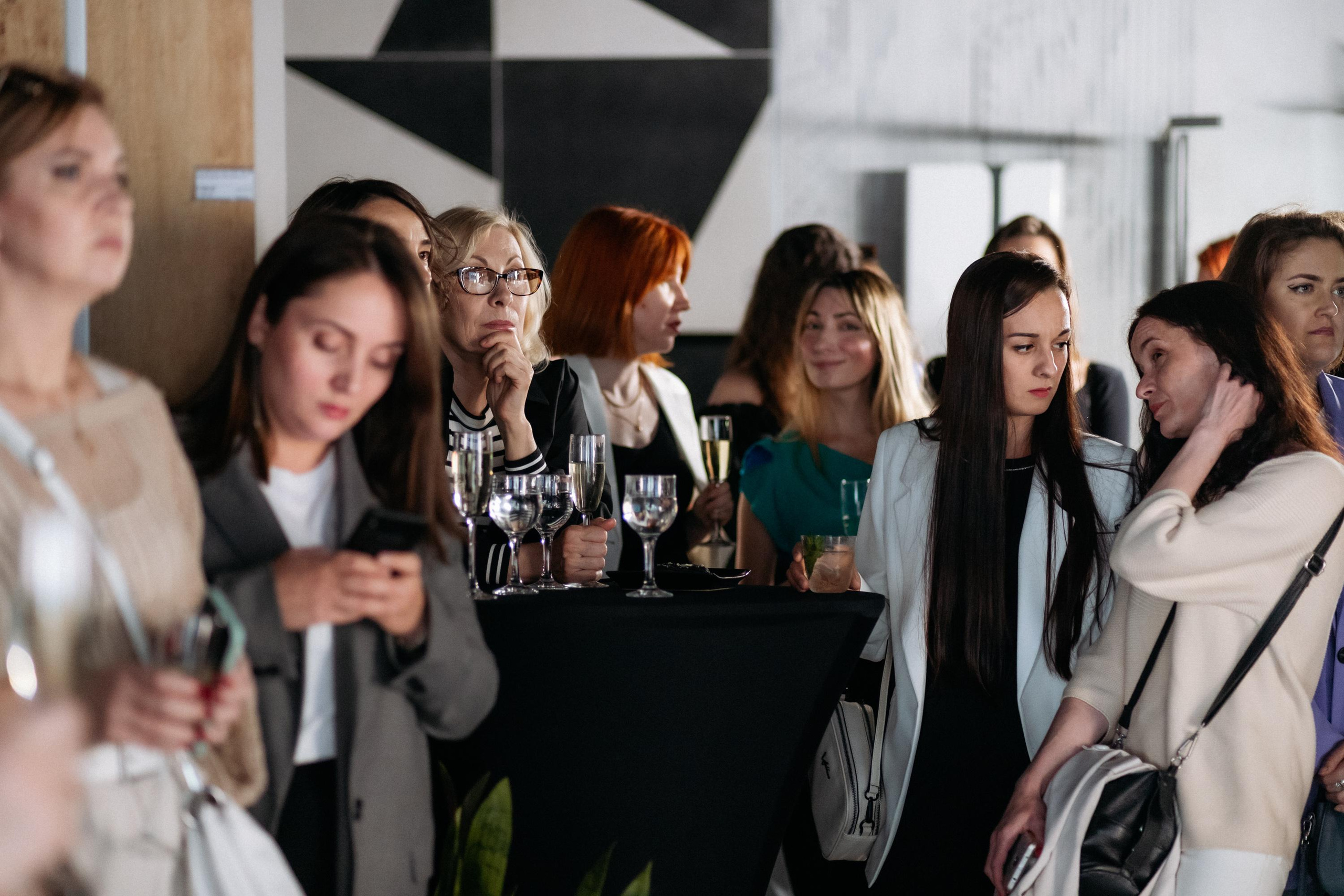 КРАН. СВОИ. ФОТООТЧЕТЫ-СОБЫТИЯ-МЕСТА