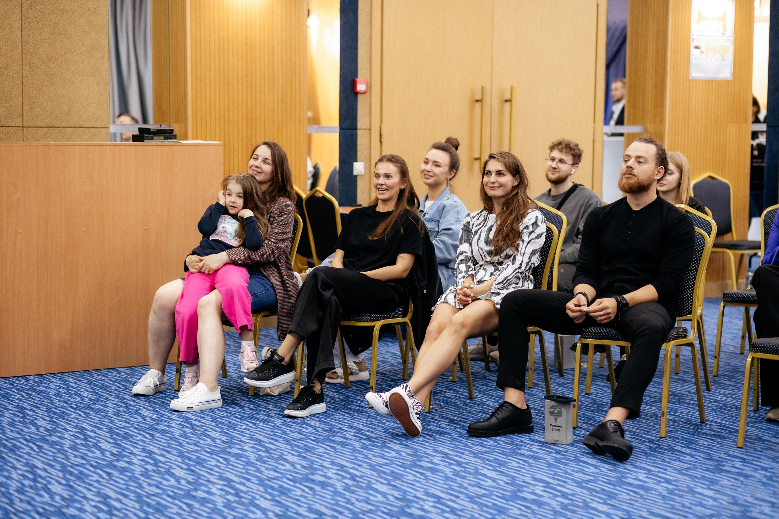 ПРЕМИЯ 2ГИС. СВОИ. ФОТООТЧЕТЫ-СОБЫТИЯ-МЕСТА