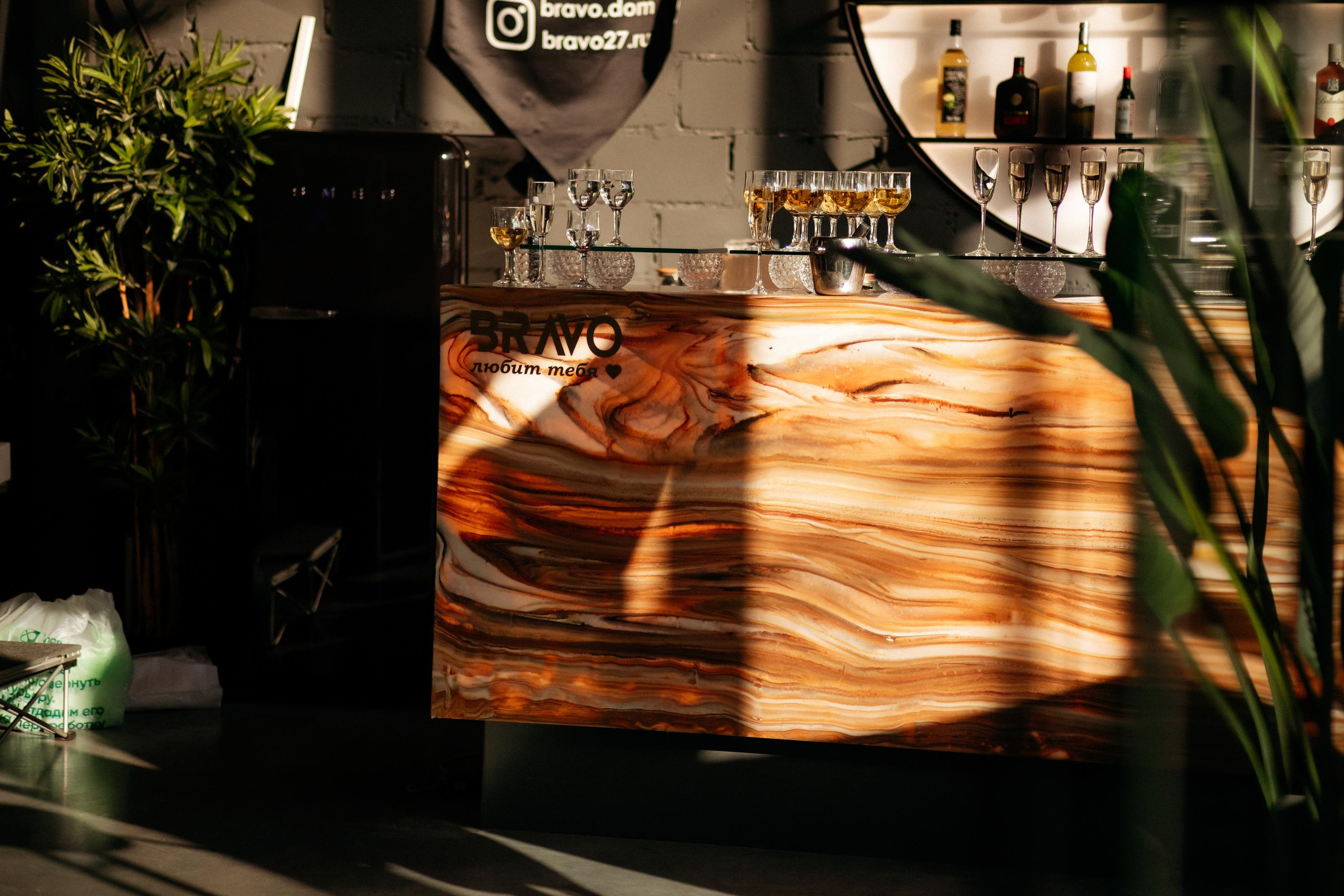 BRAVO. СВОИ. ФОТООТЧЕТЫ-СОБЫТИЯ-МЕСТА