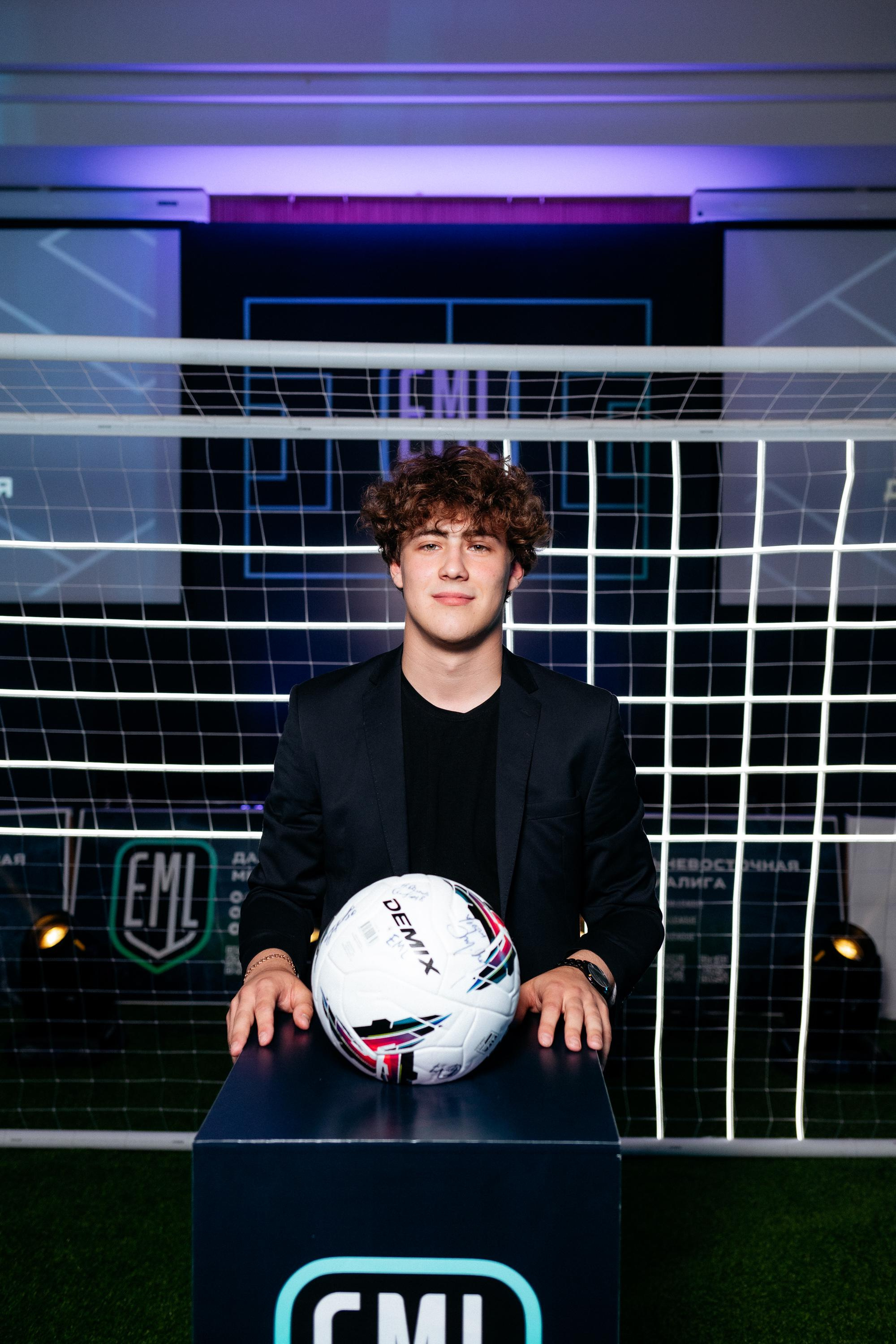 ДАЛЬНЕВОСТОЧНАЯ МЕДИАЛИГА. СВОИ. ФОТООТЧЕТЫ-СОБЫТИЯ-МЕСТА