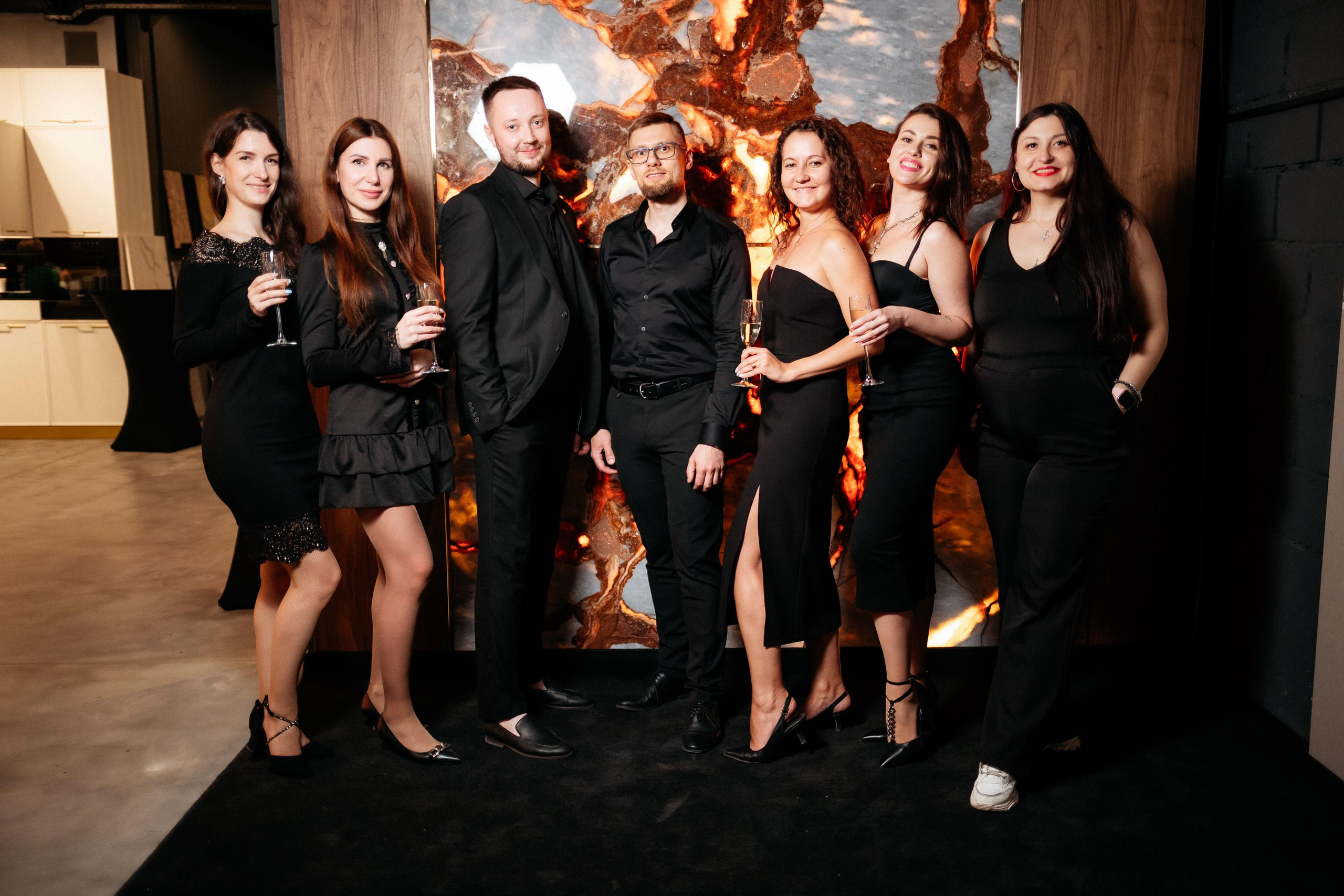 BRAVO. СВОИ. ФОТООТЧЕТЫ-СОБЫТИЯ-МЕСТА