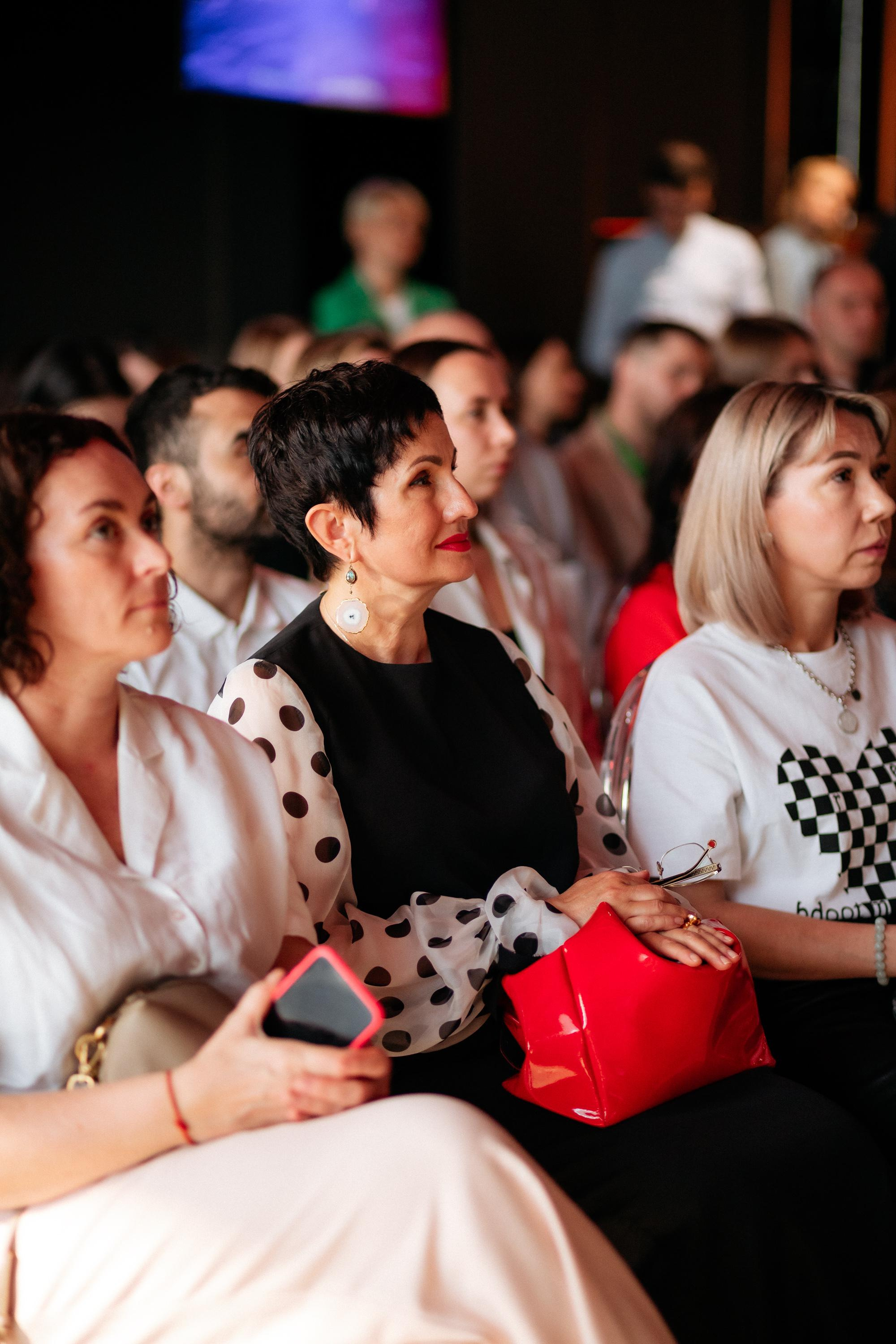 BRAVO. СВОИ. ФОТООТЧЕТЫ-СОБЫТИЯ-МЕСТА