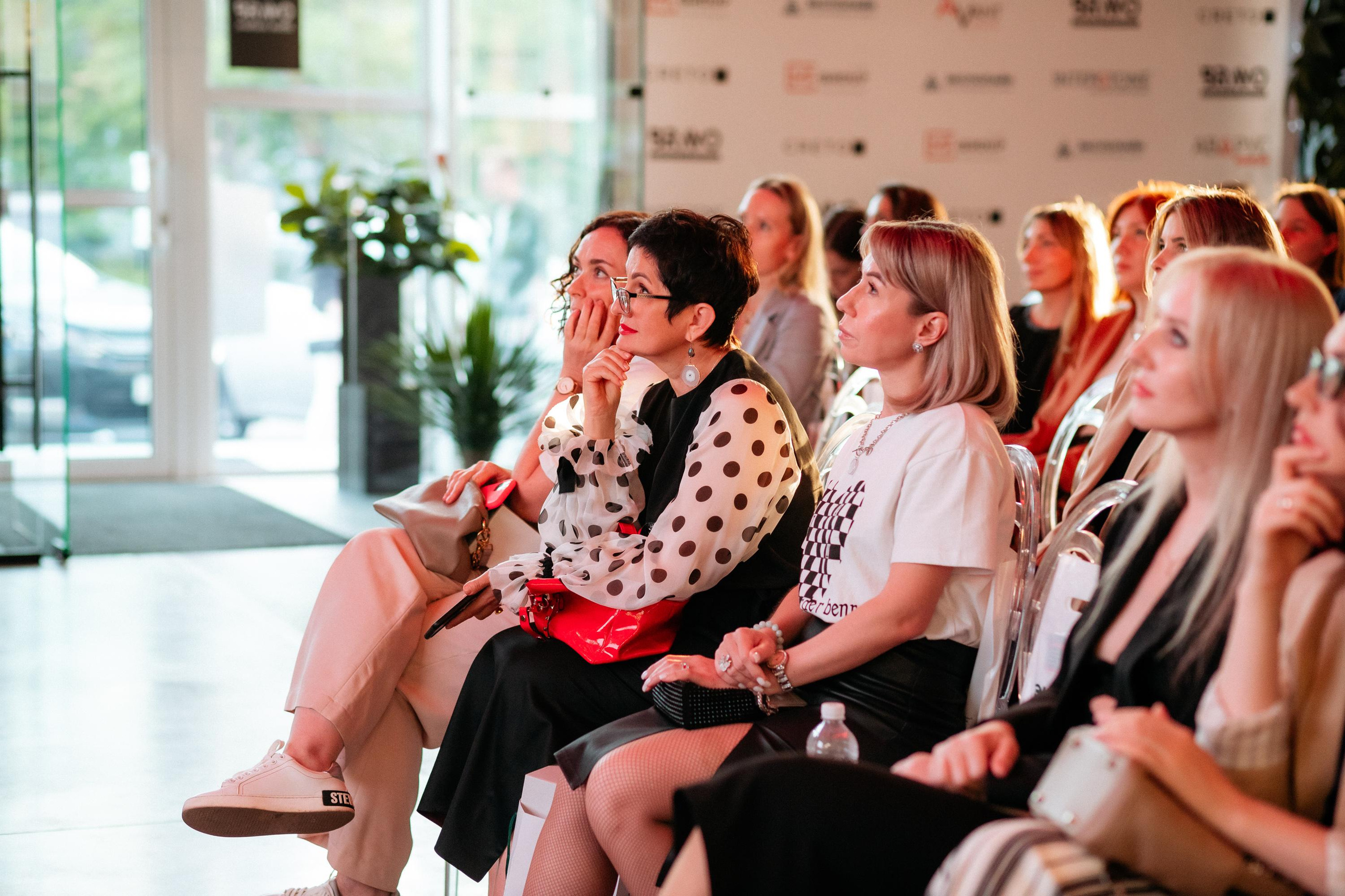 BRAVO. СВОИ. ФОТООТЧЕТЫ-СОБЫТИЯ-МЕСТА