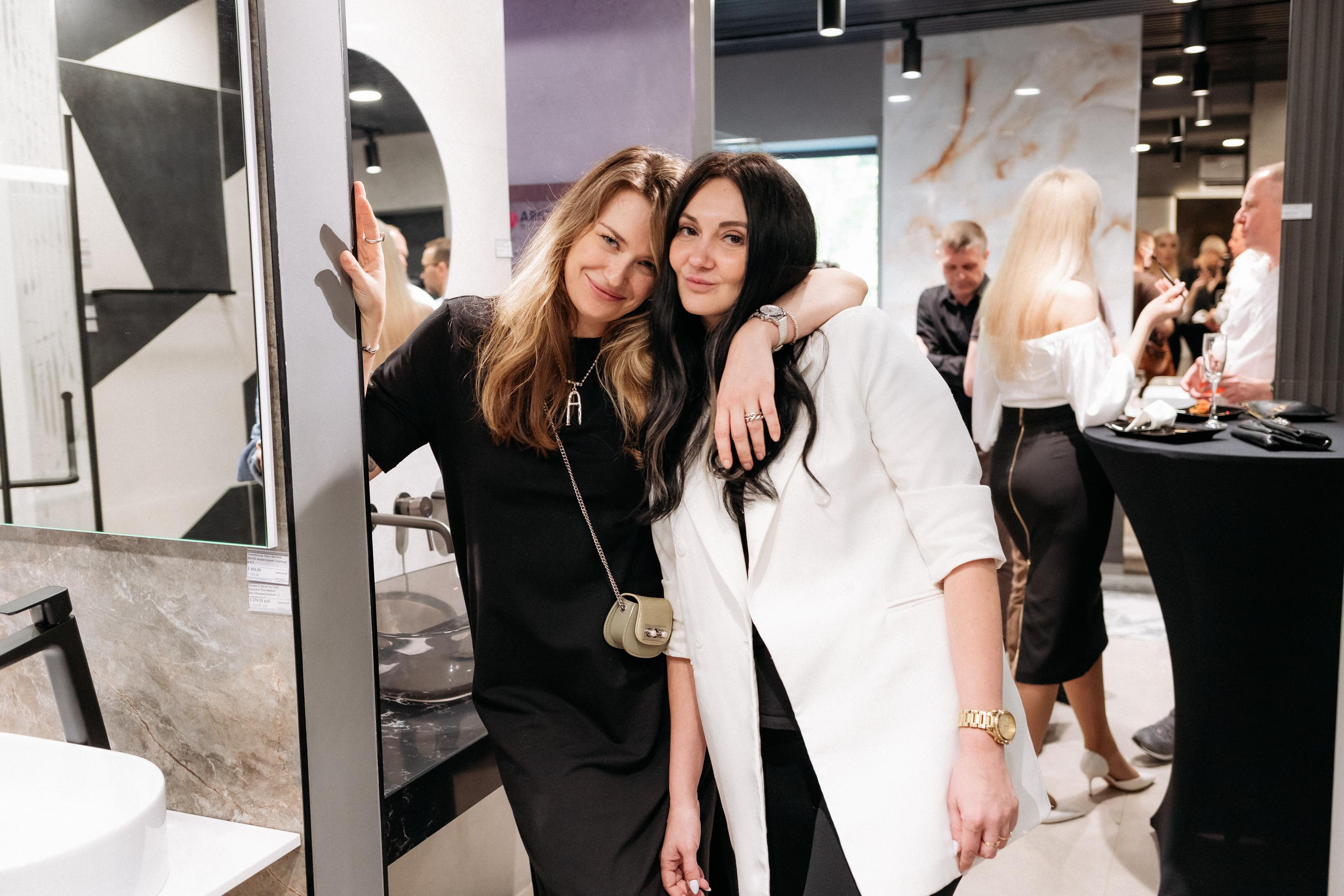 КРАН. СВОИ. ФОТООТЧЕТЫ-СОБЫТИЯ-МЕСТА