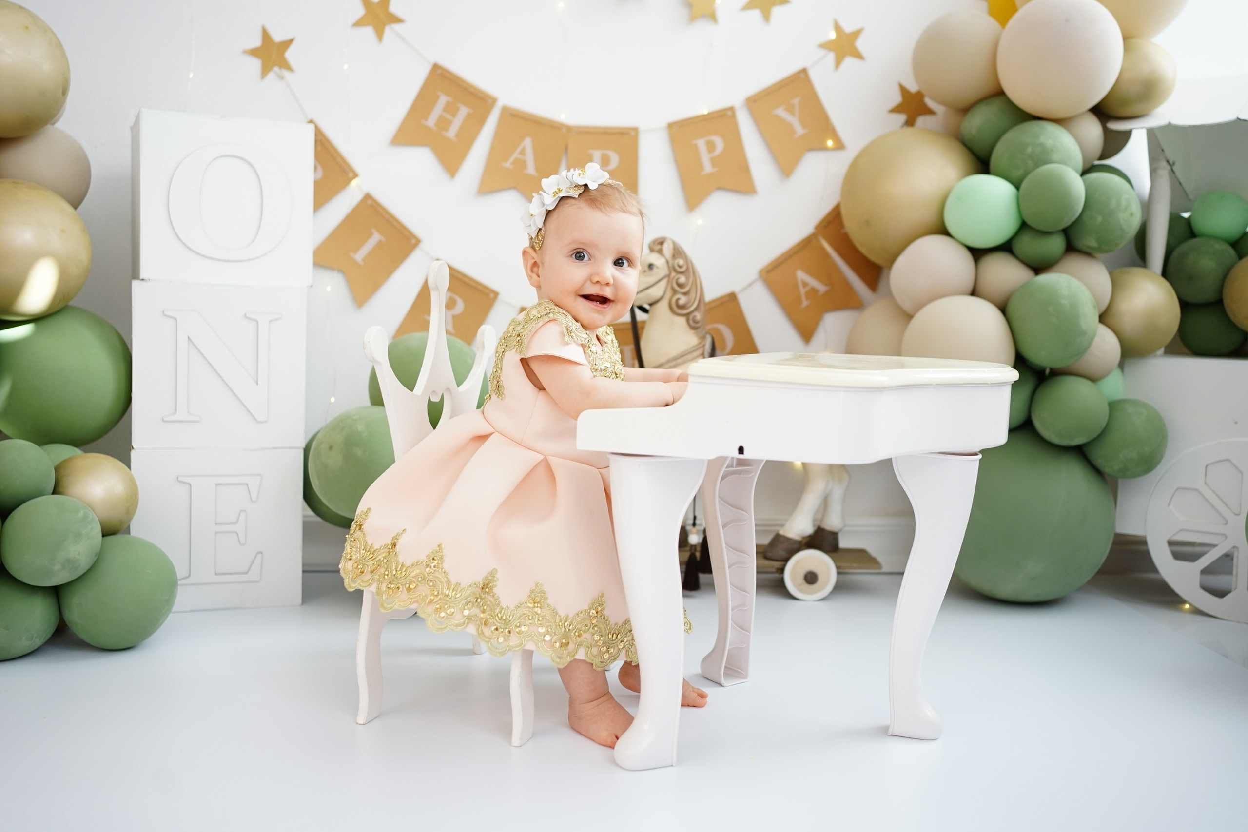 Фотоссесия на Годик для Девочки. Детская Фотостудия ГОДОВАСИКИ в Санкт-Петербурге фотосесия на годик