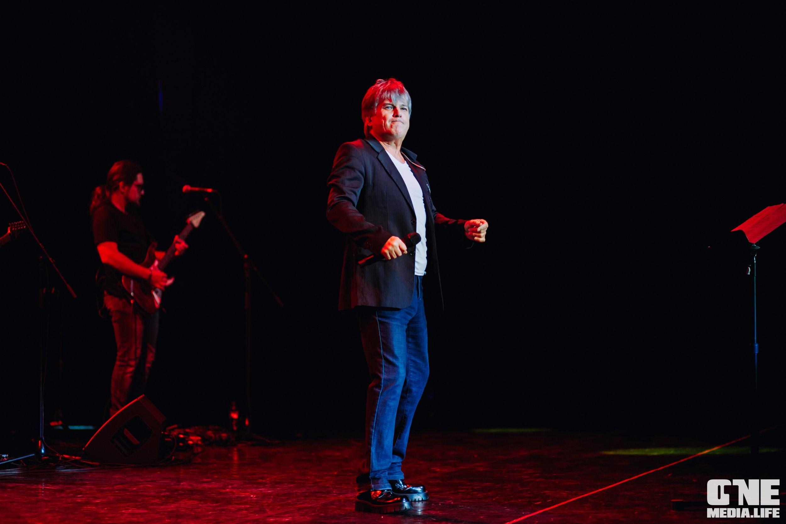 Фоторепортаж из театра эстрады Янтарь-холл. One Media Life: фоторепортажи, фотоотчеты с мероприятий и заведений