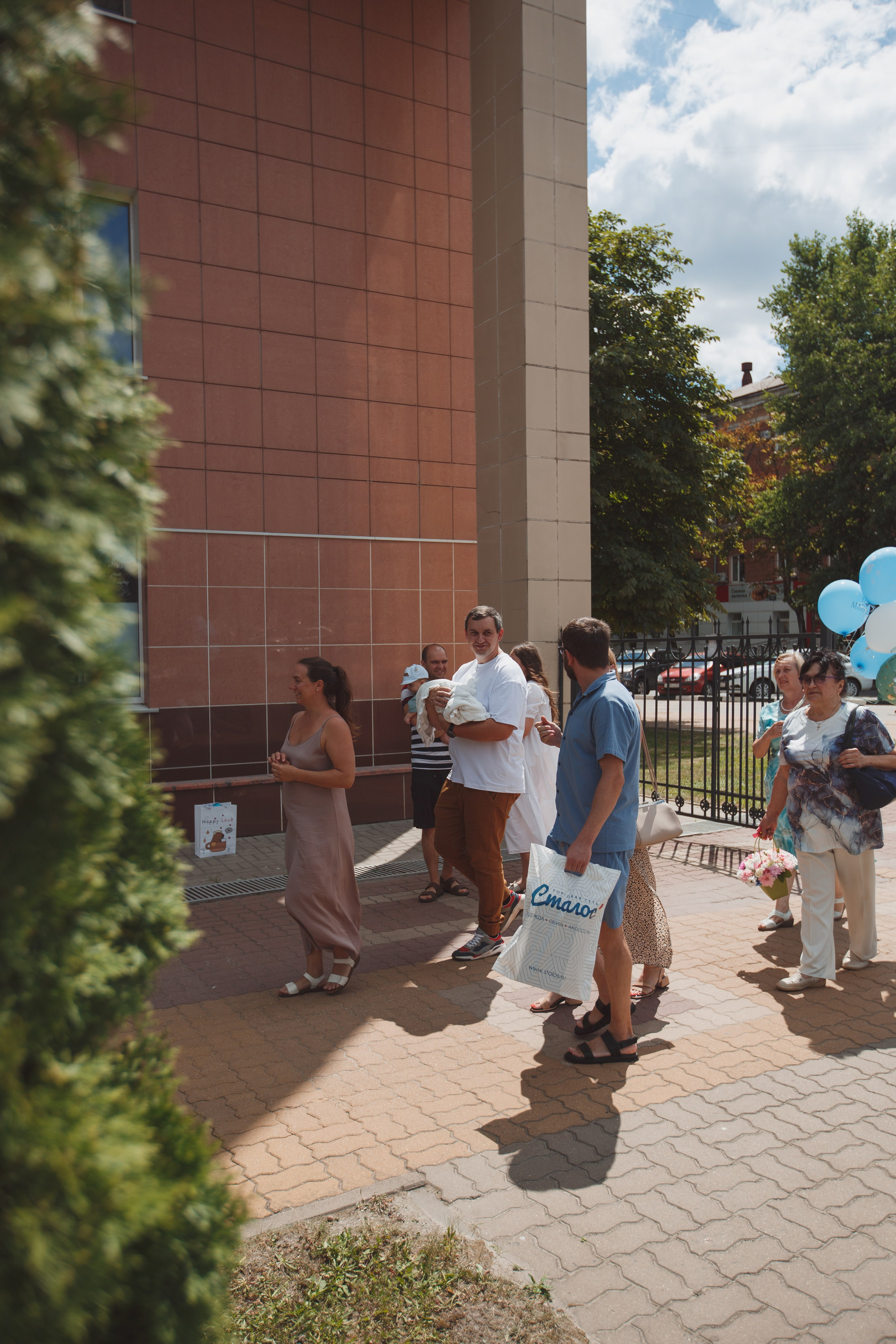Фотограф на выписку из роддома в Белгороде. Свадебный и контент фотограф в Белгороде Ярослав Гаврилейченко