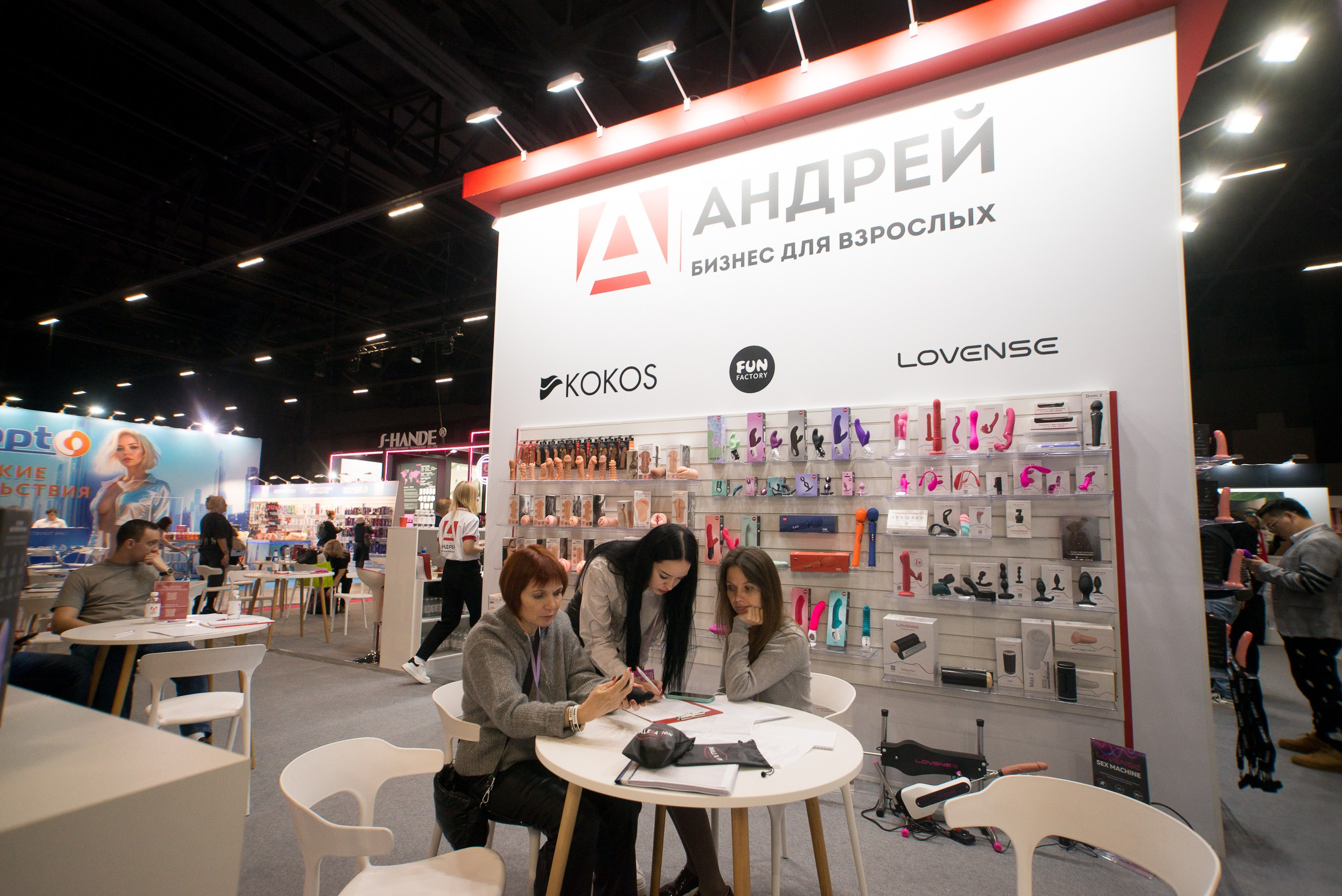 EROEXPO — 18+. Портретный фотограф в Москве Алексей Михайлов
