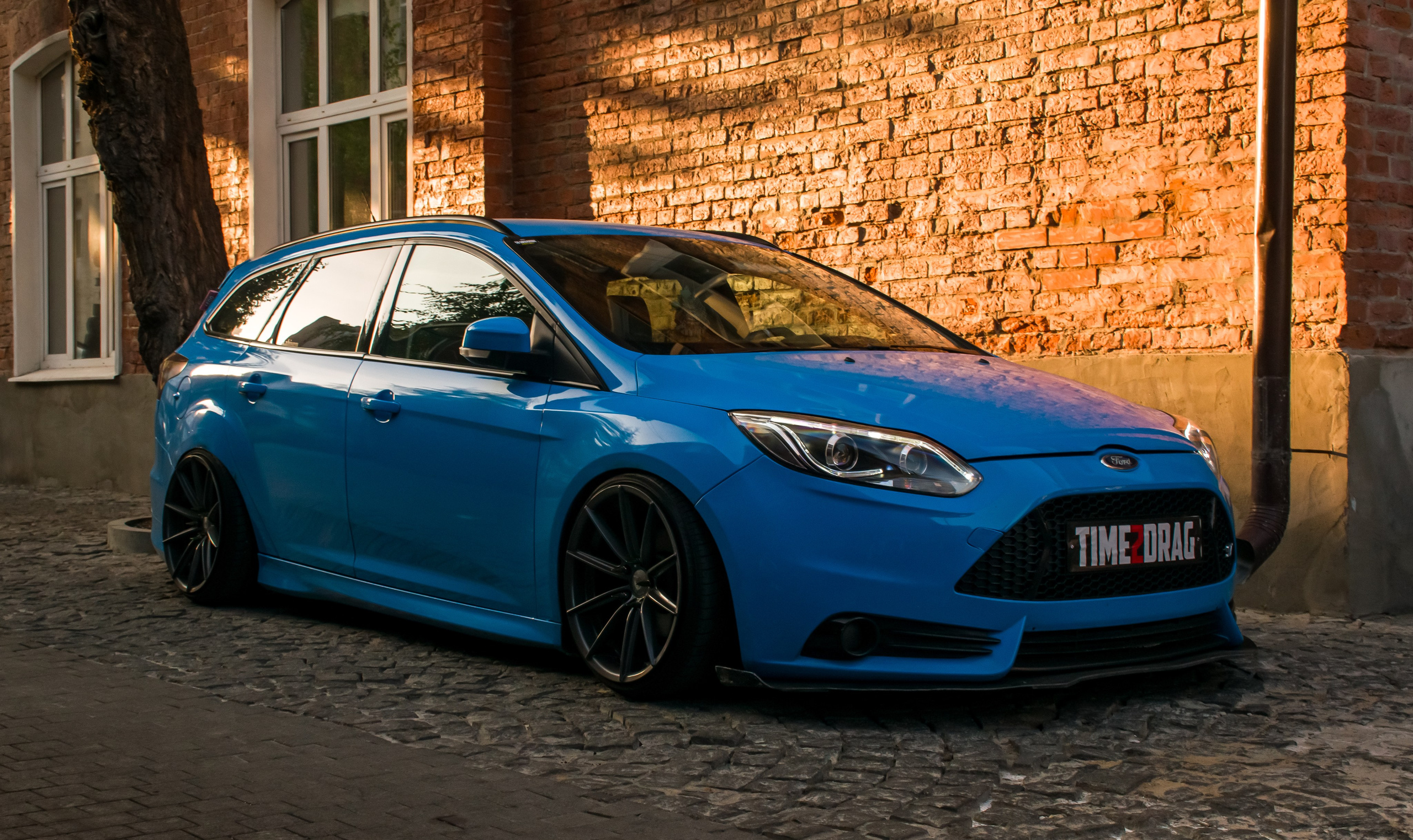 Репортажная, студийная, свадебная, автоспорт, коммерческая, фотосессия: Фотографы Николай и Елена DvoTar