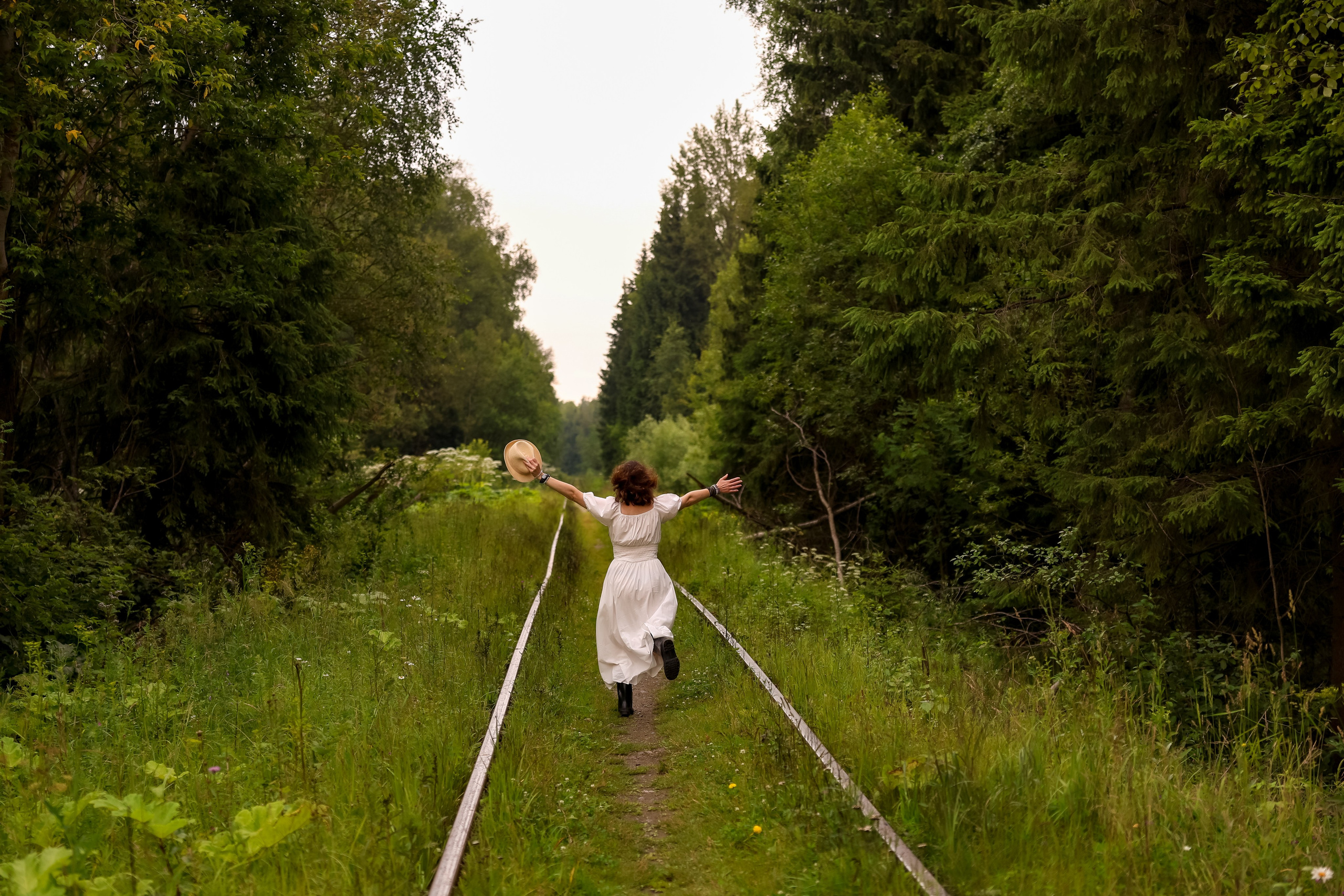 Ольга в лесу. Дарья Бухреева — фотограф, видеограф и фототерапевт. Москва и мир