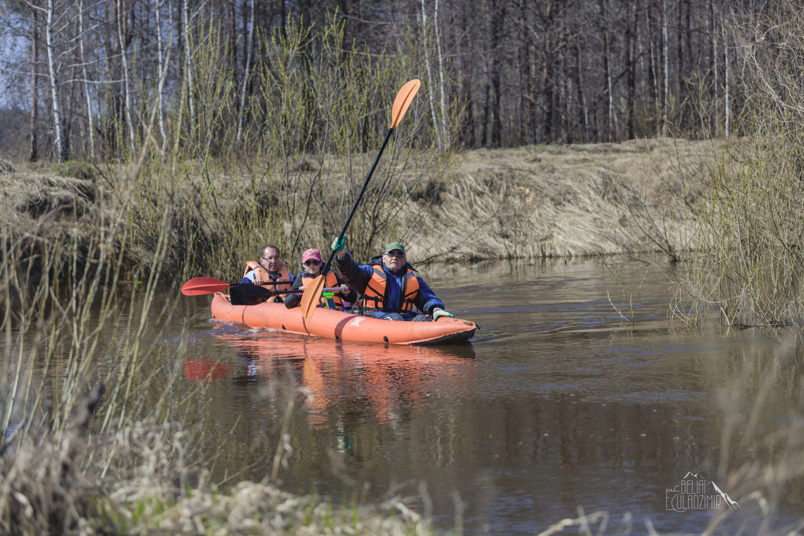 Сплав по реке Тремля 4 апреля 2026 года. Репортажный фотограф Владимир Беляй