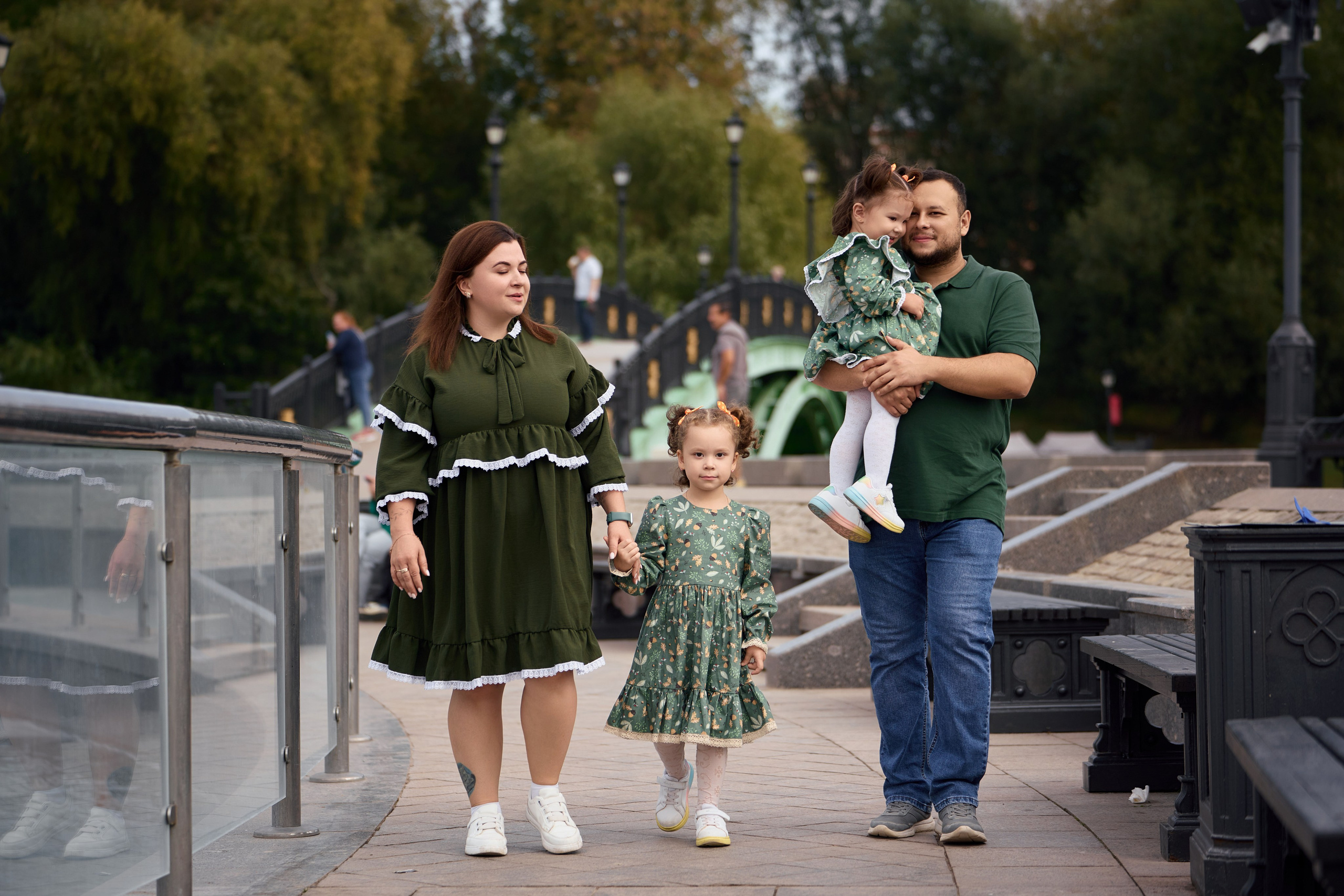 Фотограф на семейную фотосессию в Царицыно