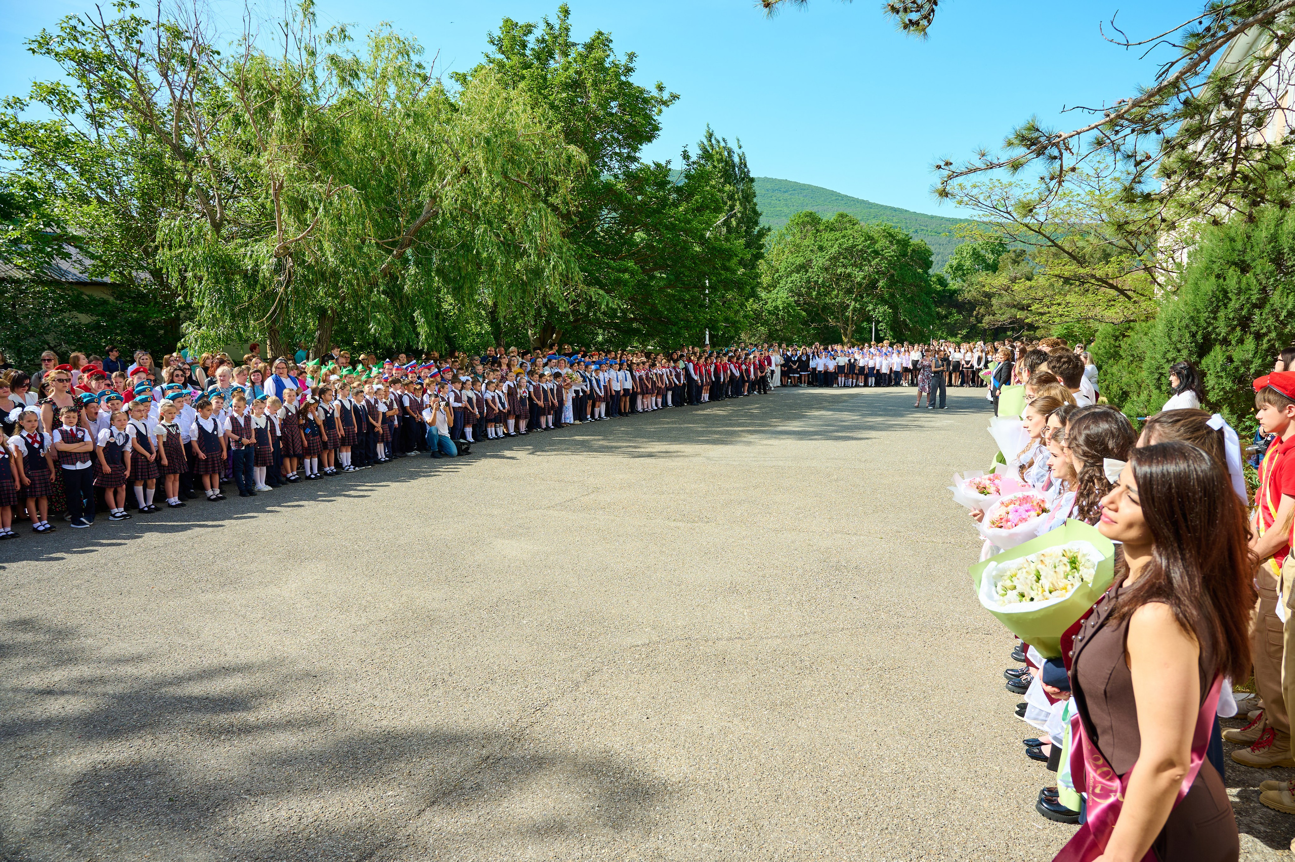 Последний звонок 2025. Жизнь курорта Кабардинка в фотографиях