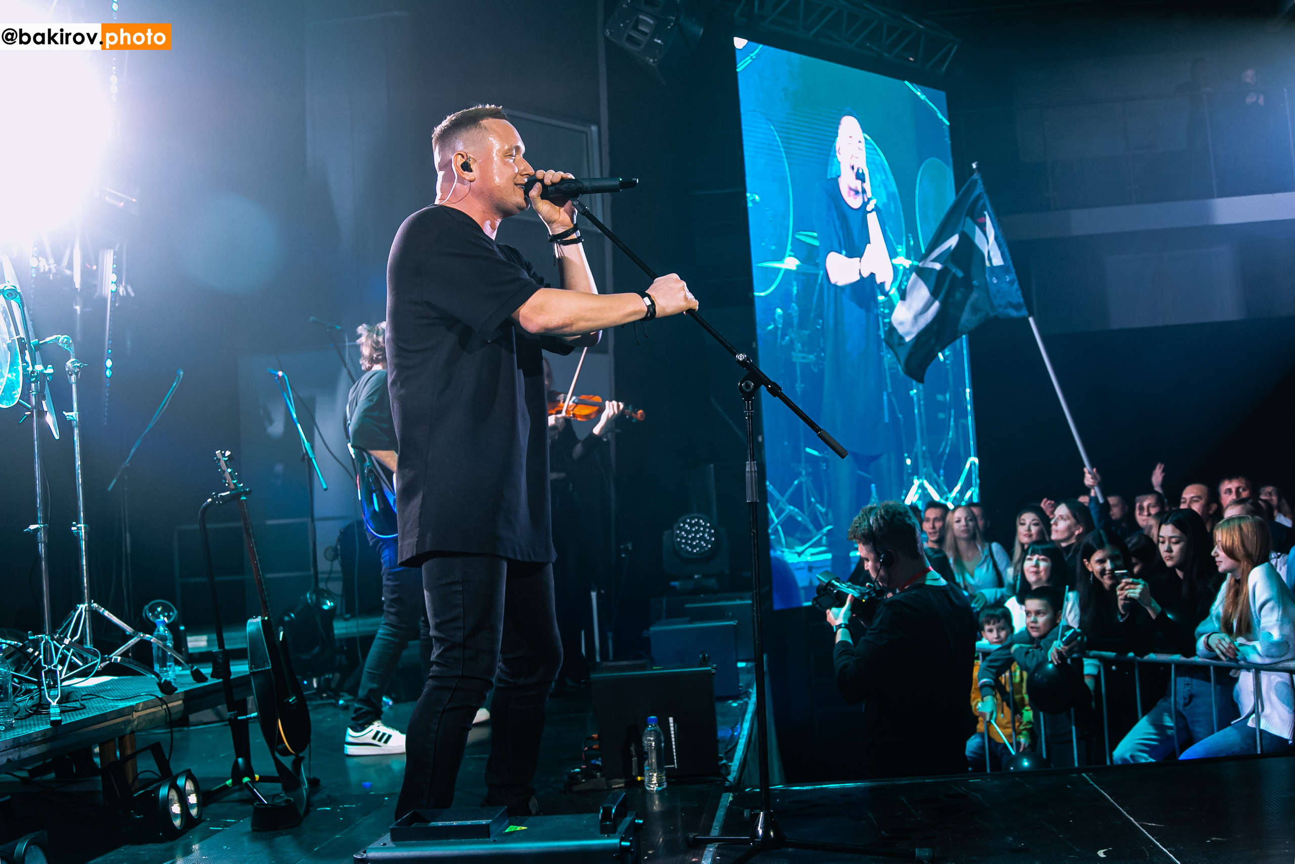 25.11 Концерт Шум. Команда специалистов в мире фотографии и видео. Детский фотограф, семейный фотограф