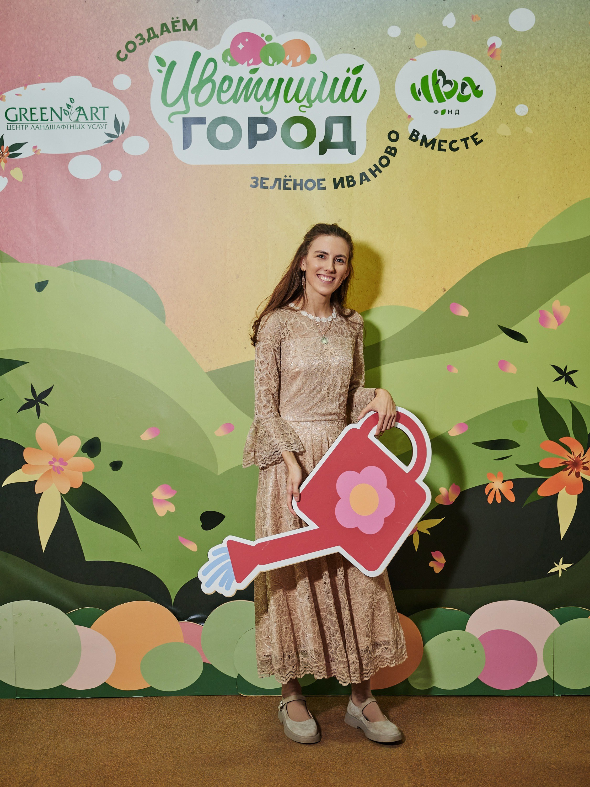Ива Фонд — Цветущий город город Иваново. Фотограф в Иваново: Каталожная съемка одежды и постельного белья, Wildberries