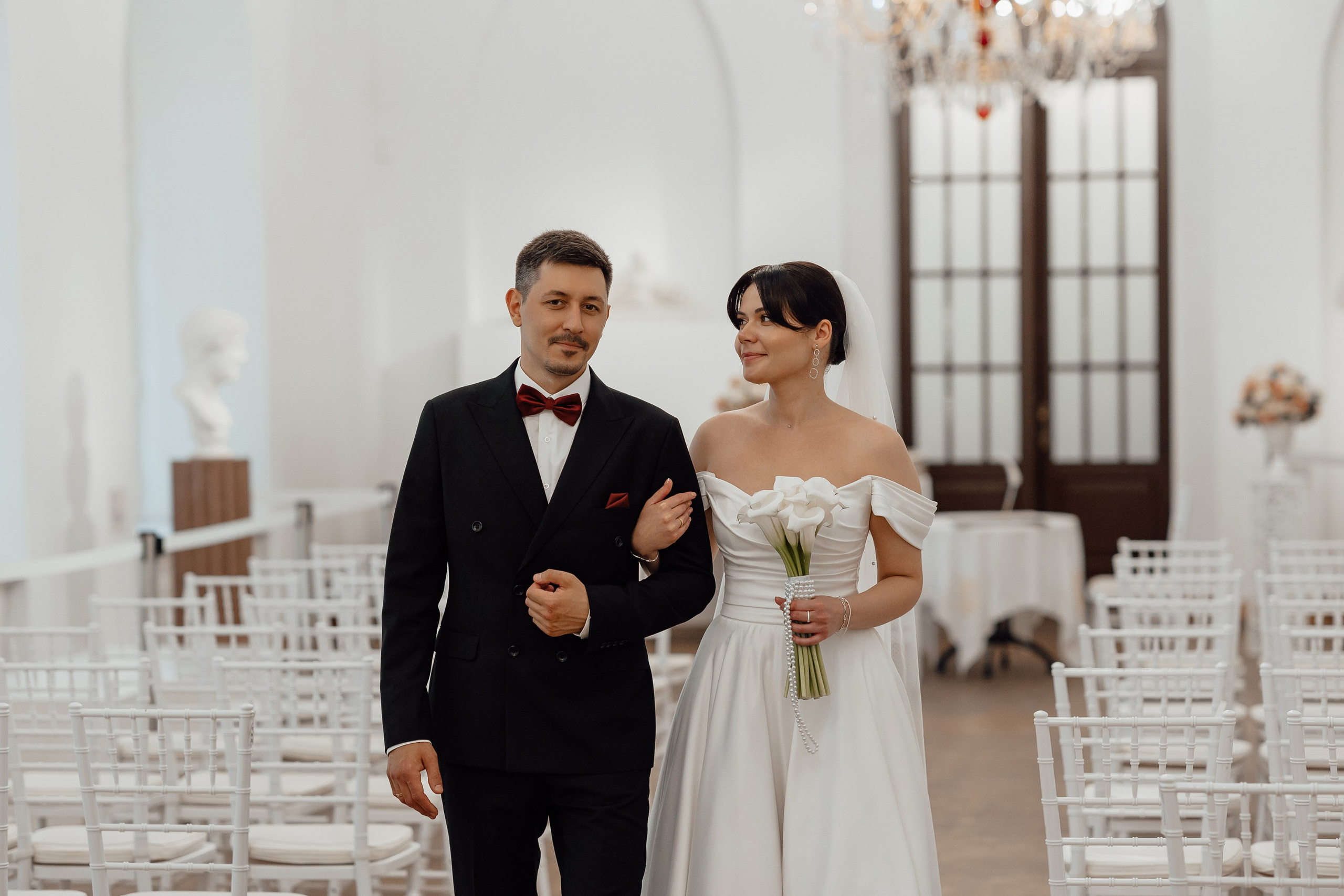 Свадебная фотосессия в Оперном Доме Царицыно