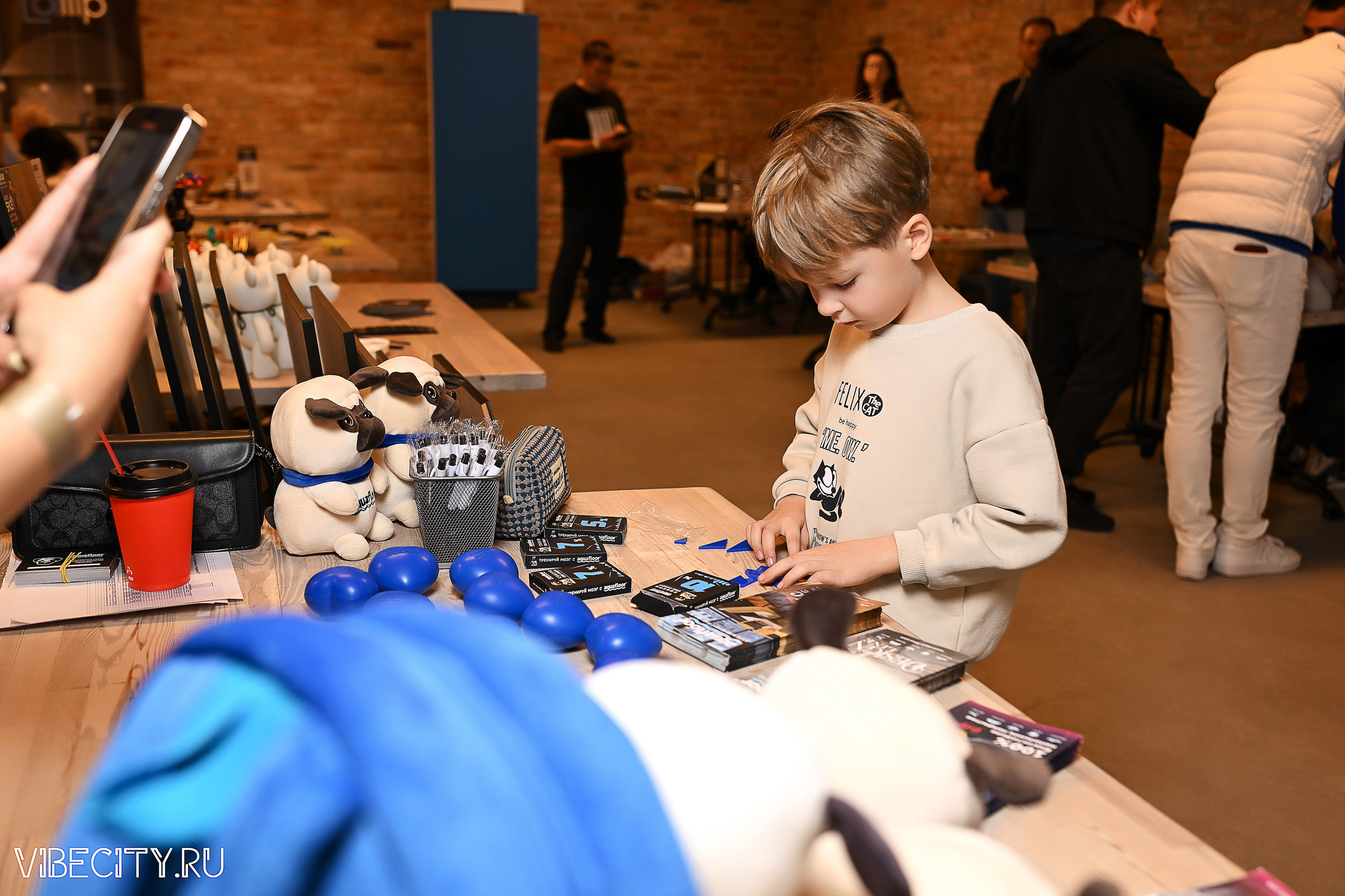 ДИЗАЙН-ФЕСТ КОНФЕРЕНЦИЯ. VIBECITY.RU Вайб Сити Ру Фоторепортажи Фотоотчеты Калининград