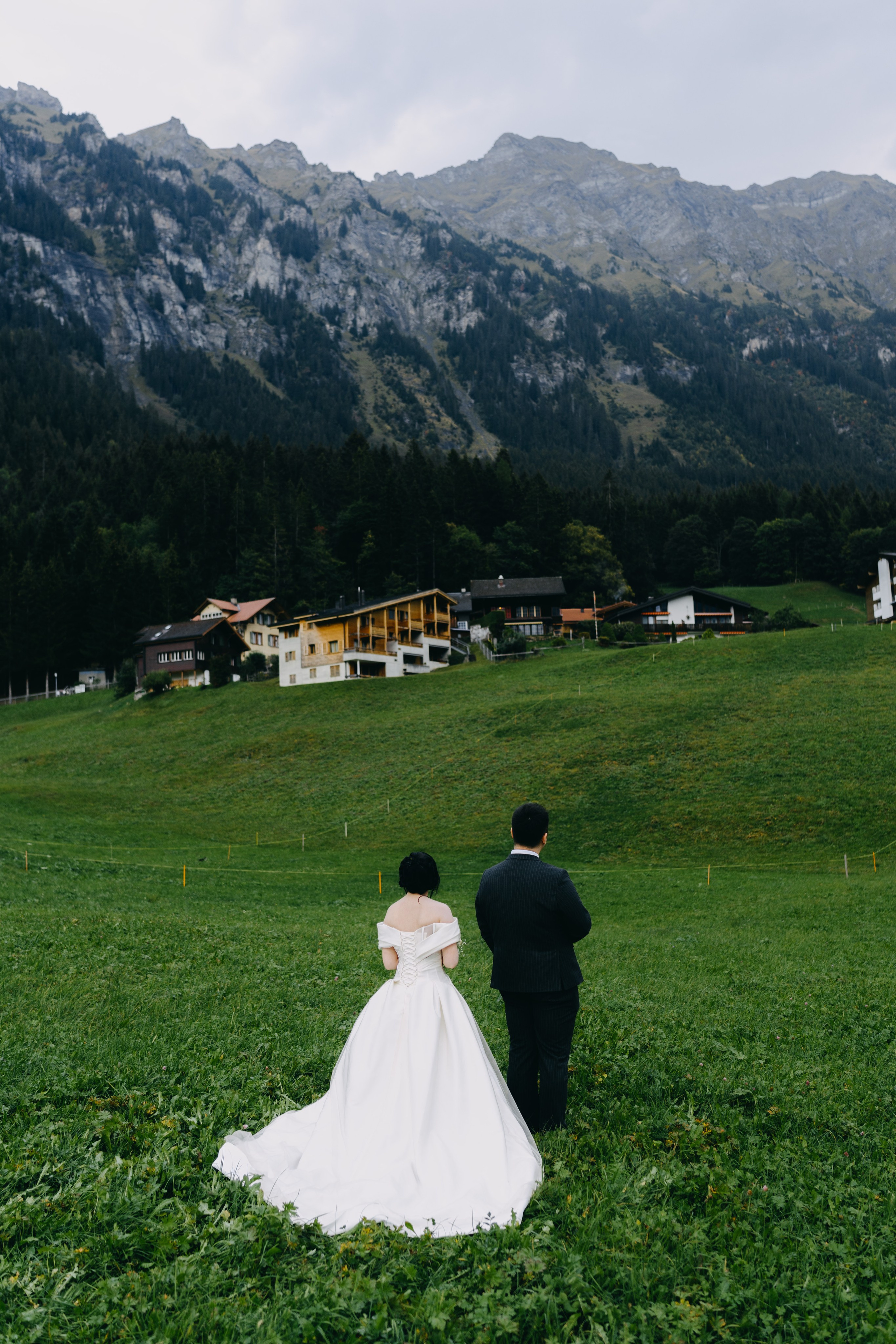 Wedding Photography elopement in Switzerland Europe. Professional Wedding Photographer Geneva & Romande Switzerland | Tanya Creator
