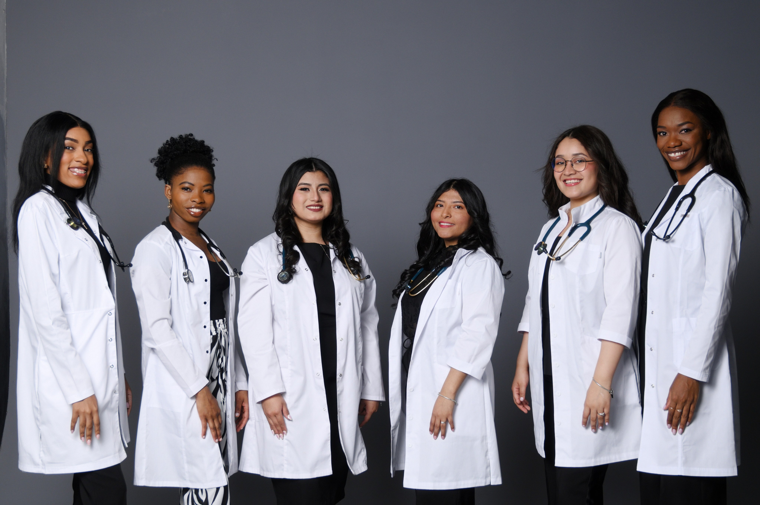 Фотосъёмка медиков в студии. Фотограф в Москве Илья Михайлов