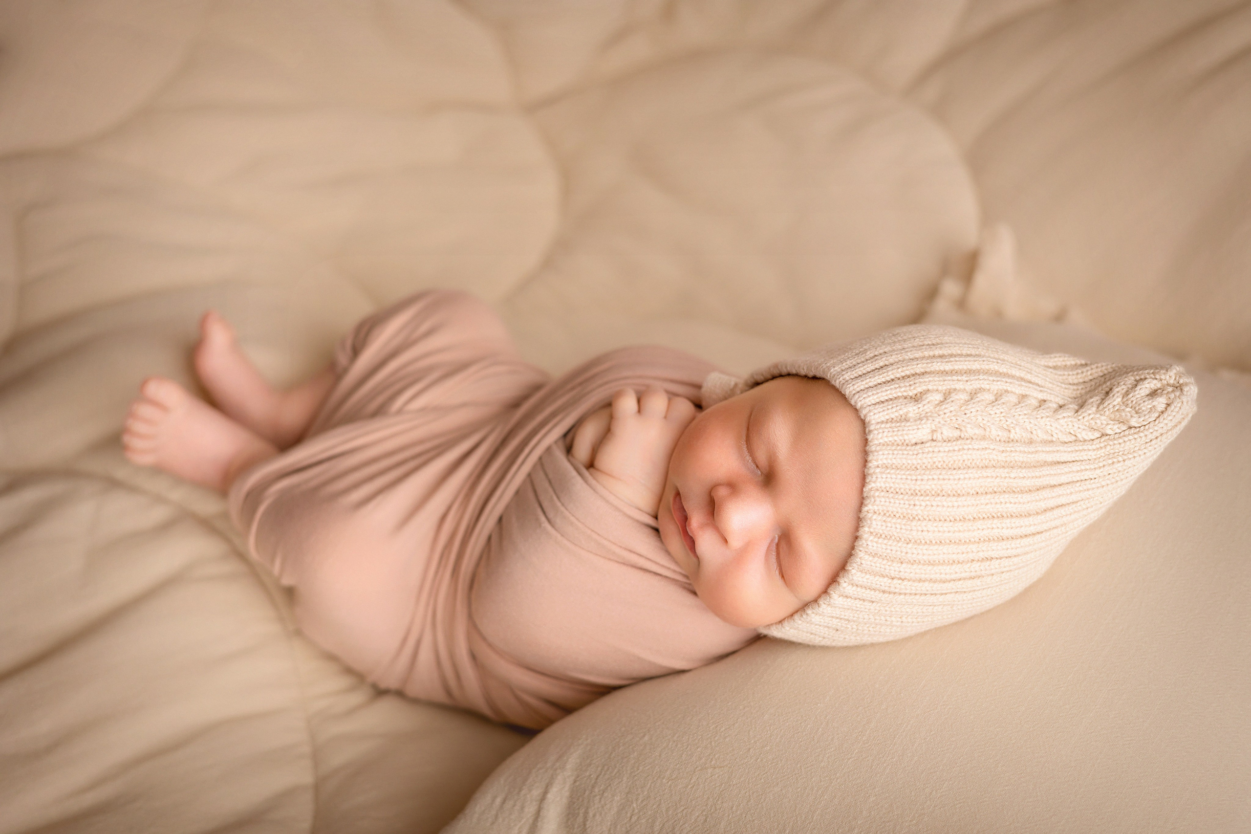 ФОТОГРАФ НОВОРОЖДЁННЫХ И ДЕТЕЙ ДО 3 ЛЕТ