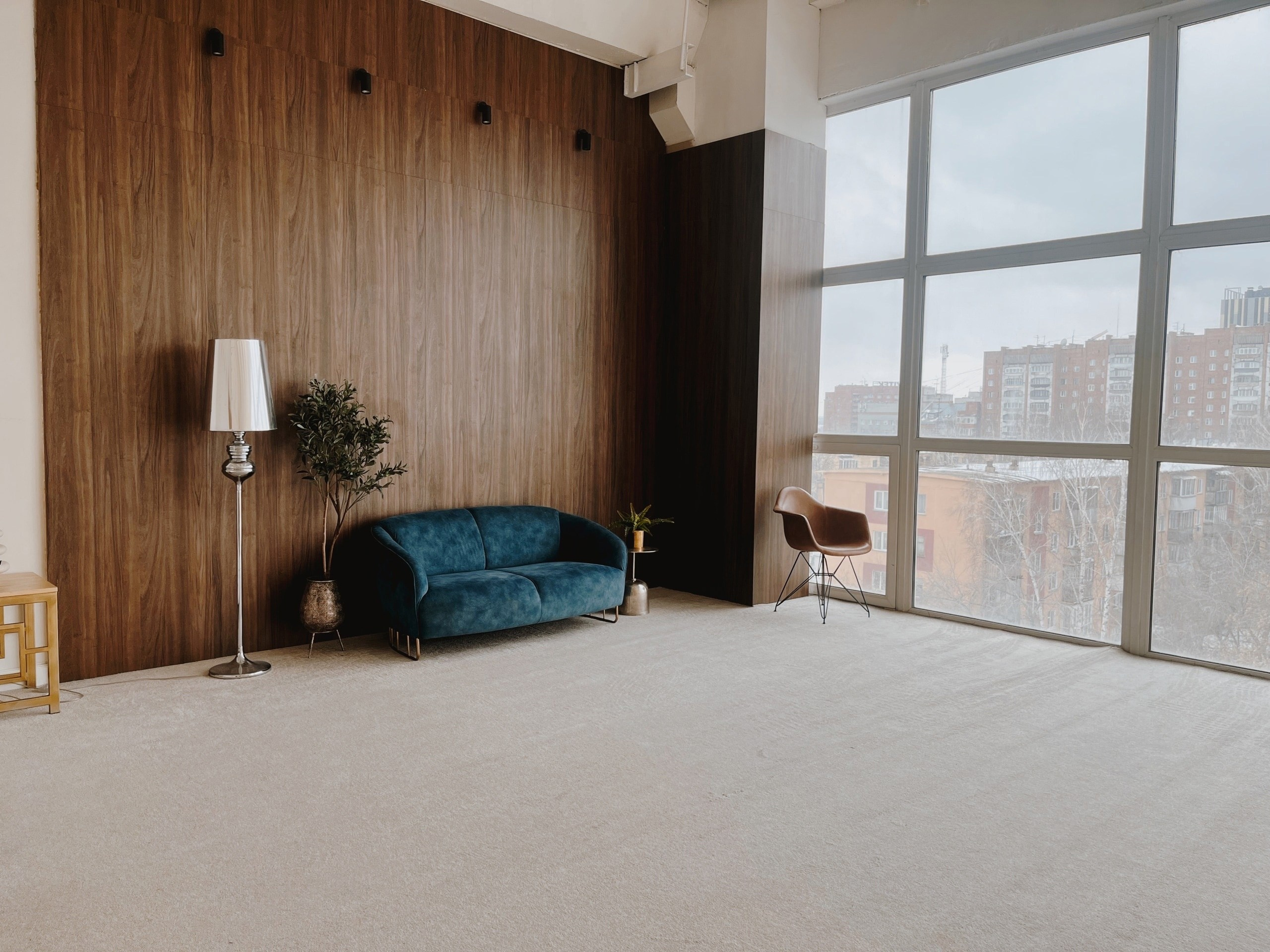 Студии для свадебной фотосессии. Свадебный и портретный фотограф в Новосибирске Любовь Исакова