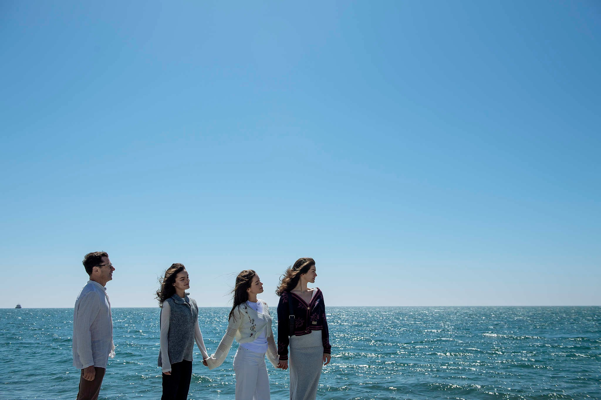 Частная фотосессия. Евгений, Анна, Ольга и Наталья. Сочи. Апрель 2025. Репортажный фотограф в Сочи — Михаил Мордасов