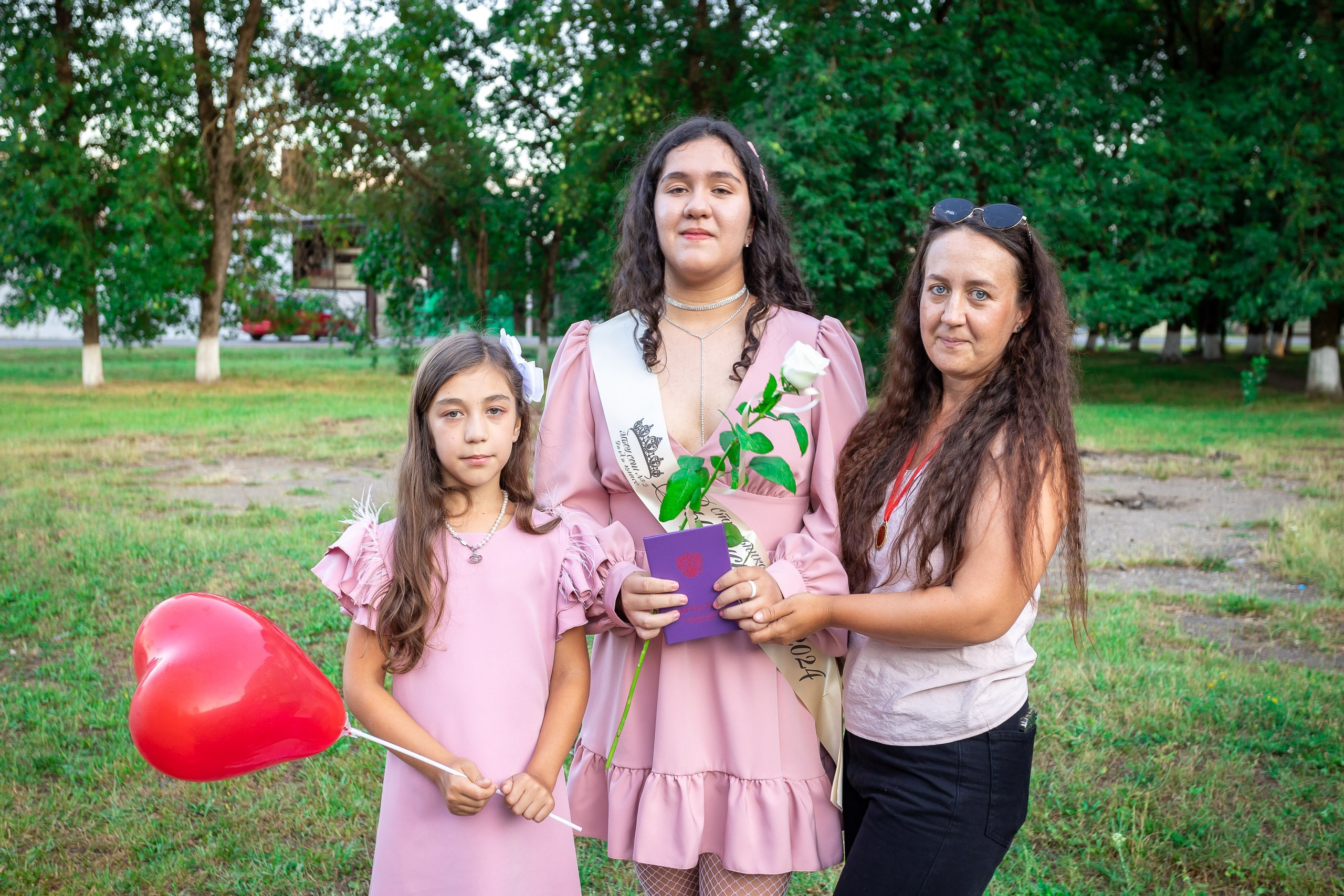 Вручение аттестата 2024 г. Выпускные альбомы Майкоп, Краснодар Елена Золотарева