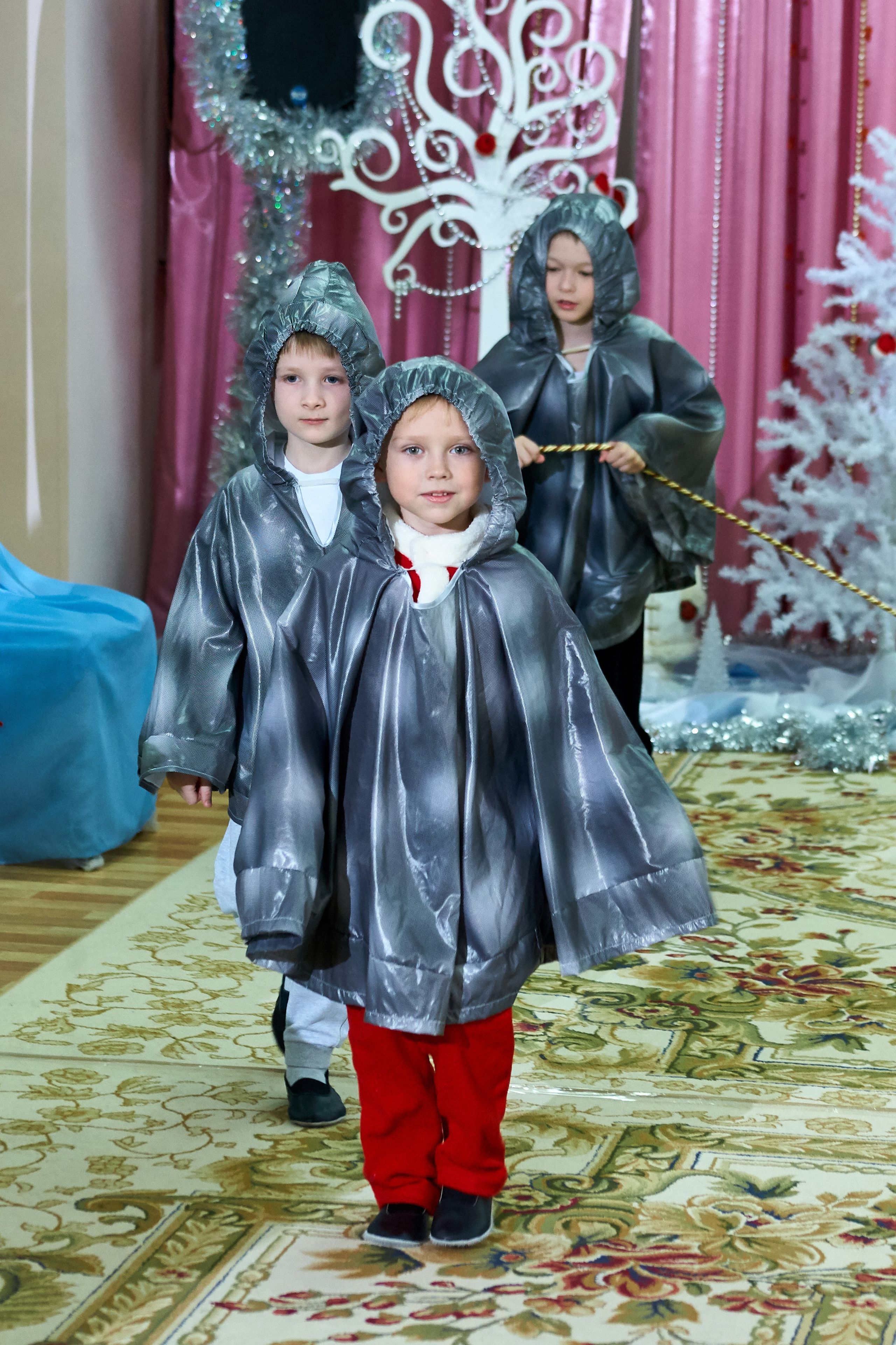 Новогодний утренник. Выпускной альбом Новосибирск