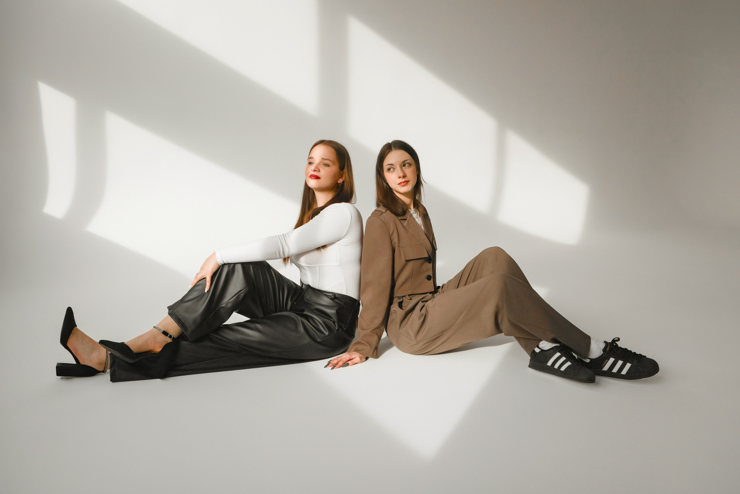 KidsFoto.ru школьные выпускные альбомы в Москве и Подмосковье