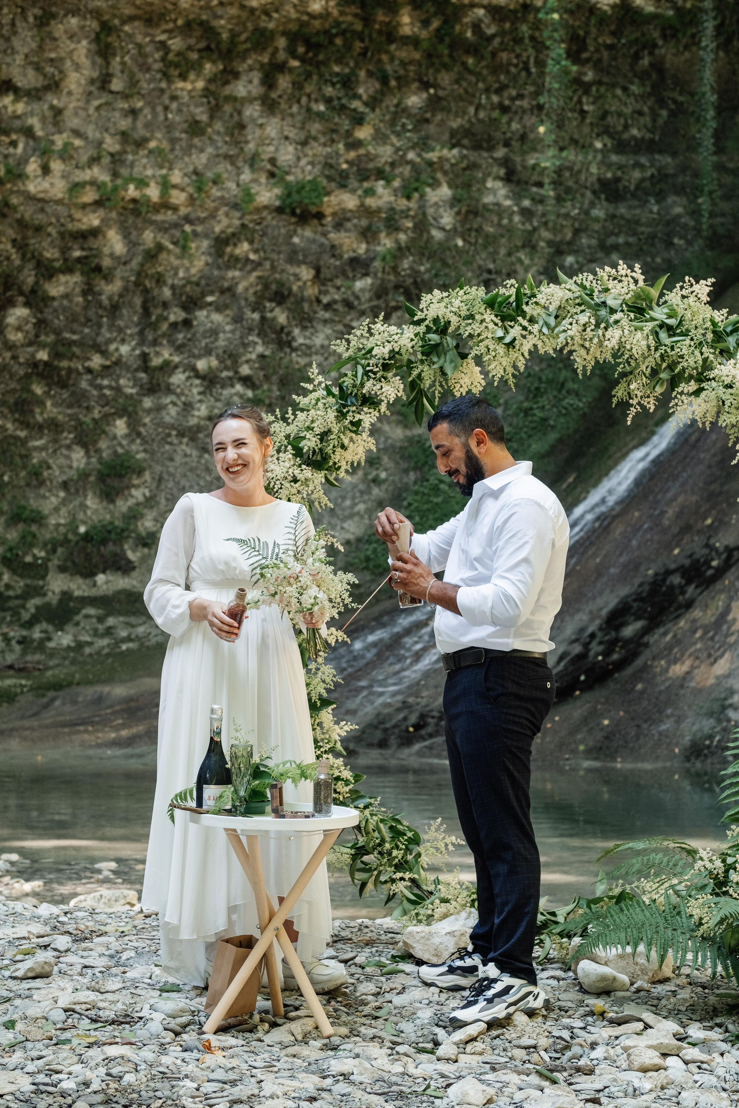Свадьба на водопаде. Свадьба в Абхазии|Фотограф в Абхазии
