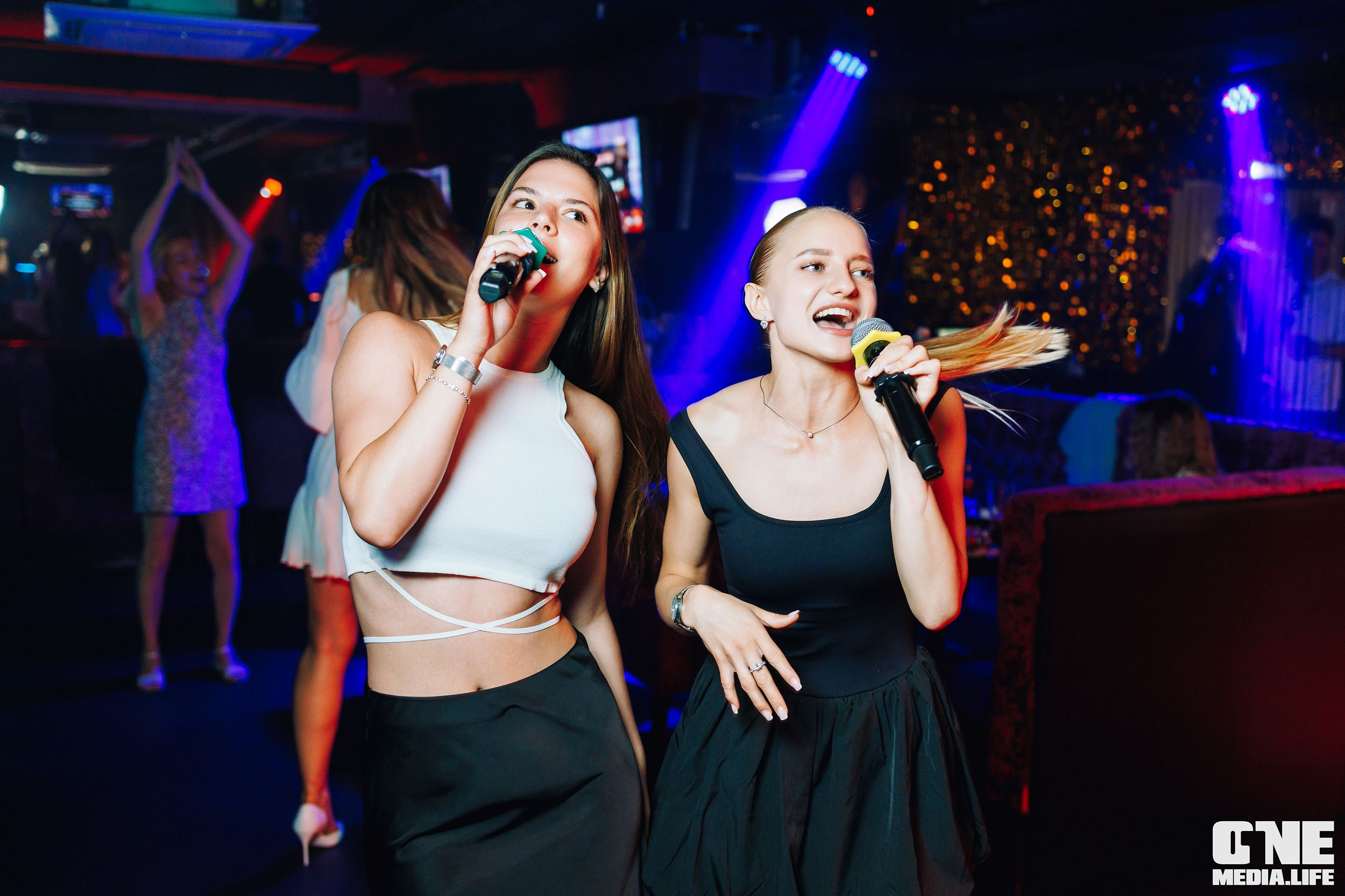 Фоторепортаж из караоке-клуба Эйфория. One Media Life: фоторепортажи, фотоотчеты с мероприятий и заведений
