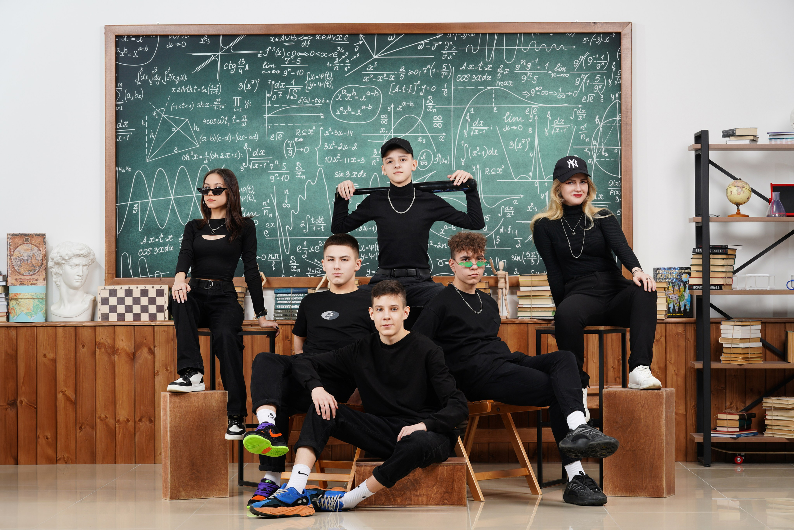 Школьная студия 9,11 класс. Фотограф Герман