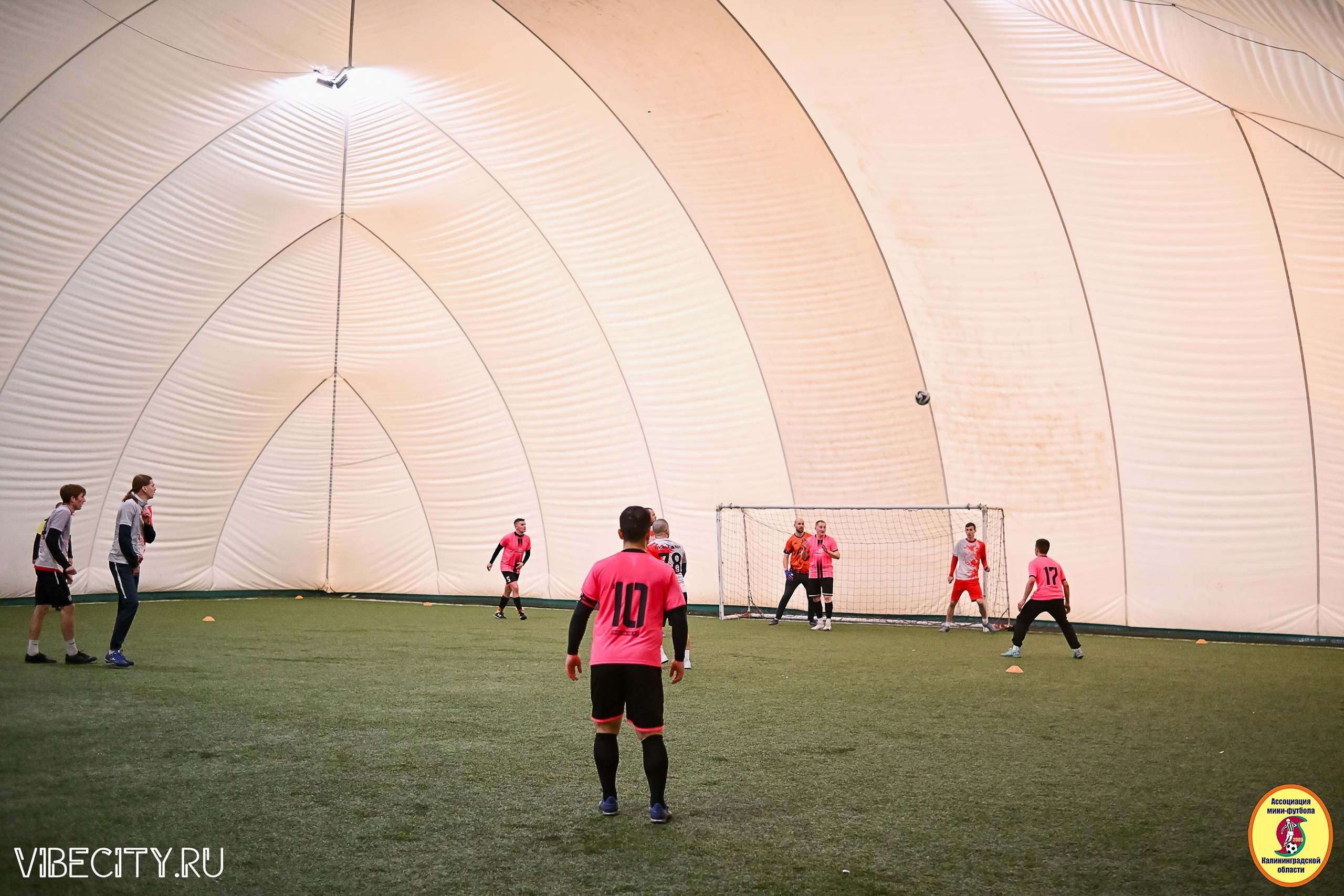 Награждение Премьер-Лига 6×6. VIBECITY.RU Вайб Сити Ру Фоторепортажи Фотоотчеты Калининград