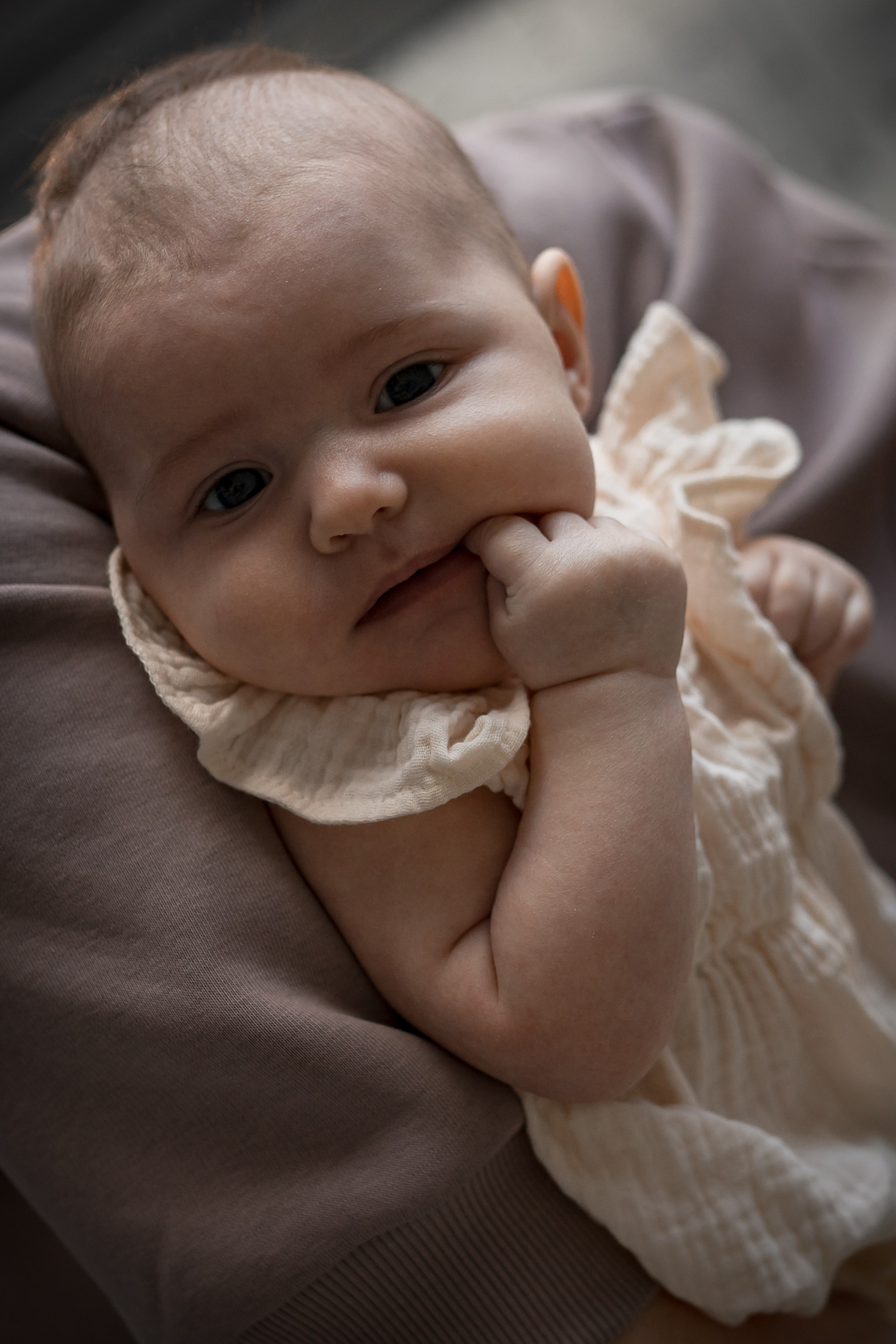 Семейная фотосъемка новорожденной. Фотограф Крещения и Венчания в Москве