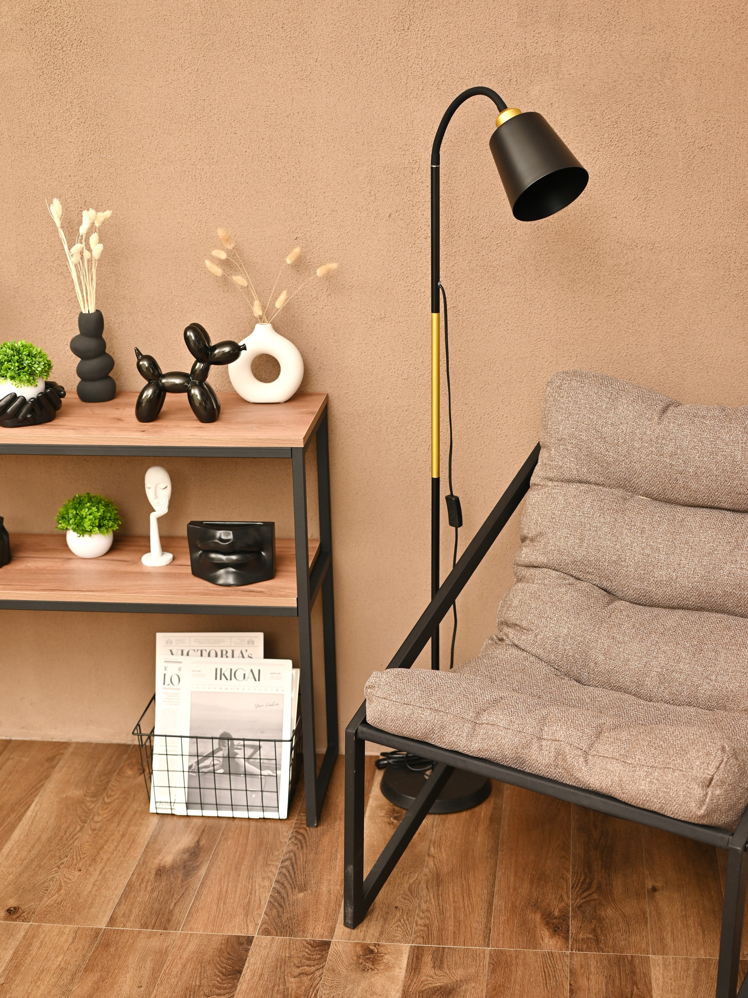 Большой выбор локаций для фотосъемок для каталогов на маркетплейсы. ТМ Продакшн — Съемка для маркетплейсов в Москве