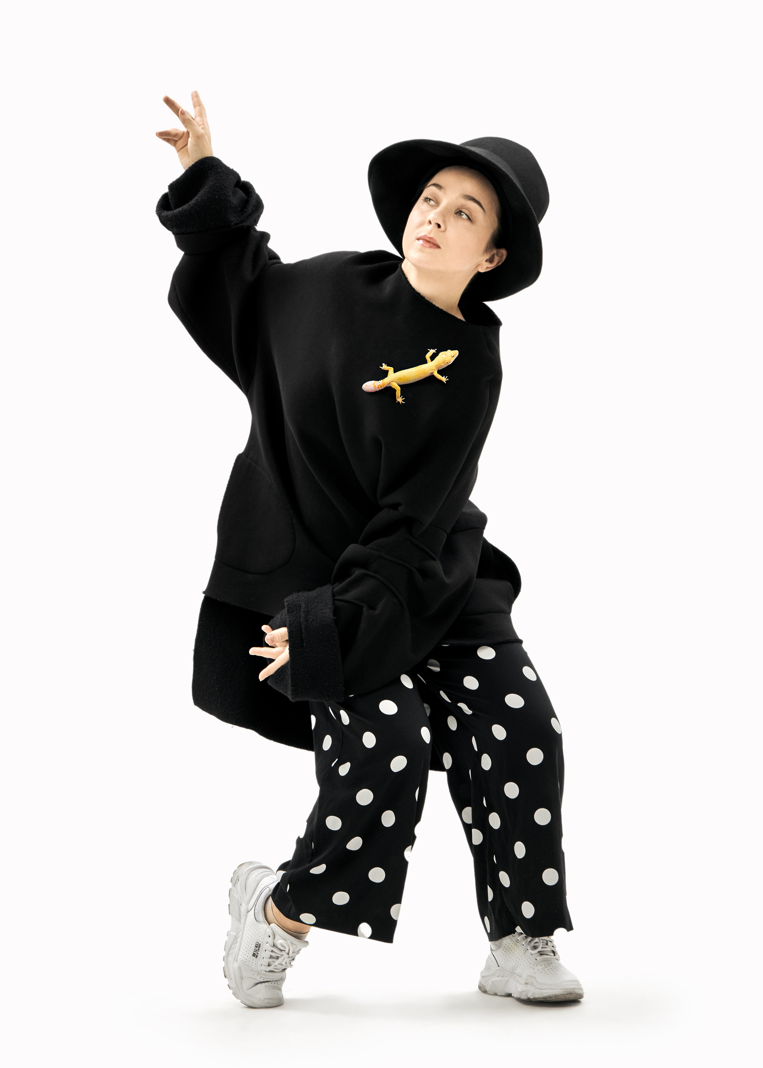 Михаил Стенин, У Любви четыре лапы