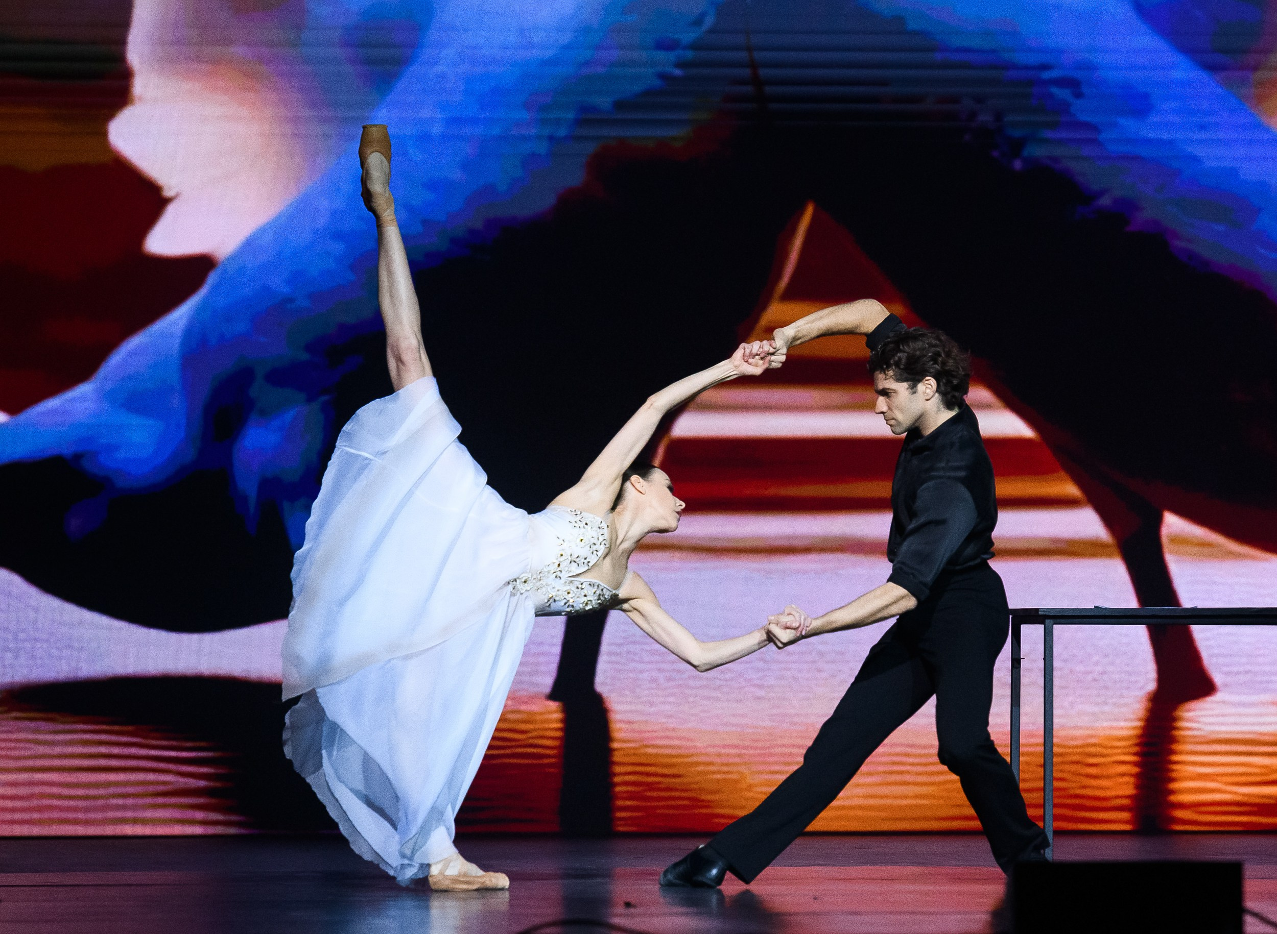 Пластический спектакль «НАВАЖДЕНИЕ» Ирины Виннер