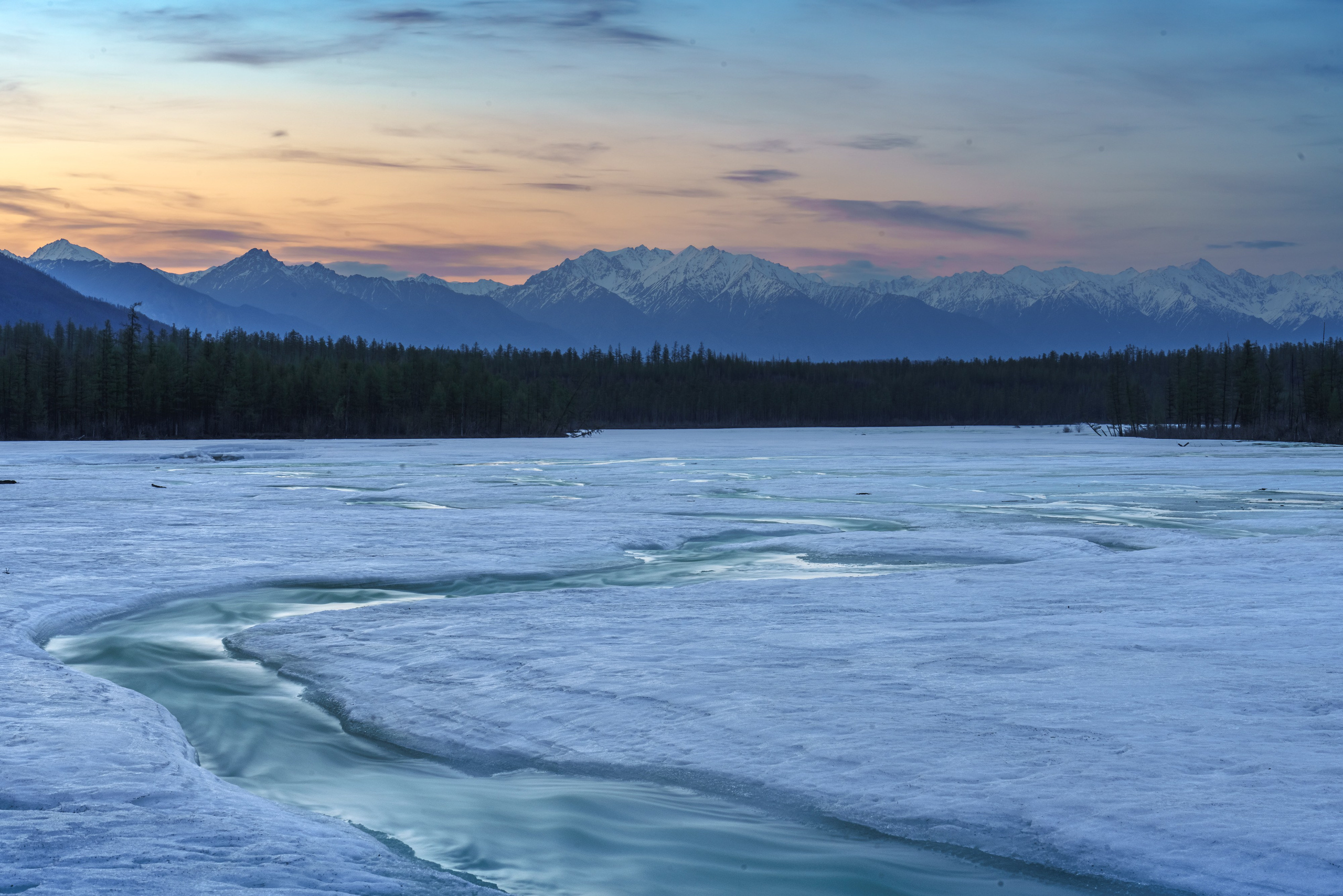 Хребет Кодар