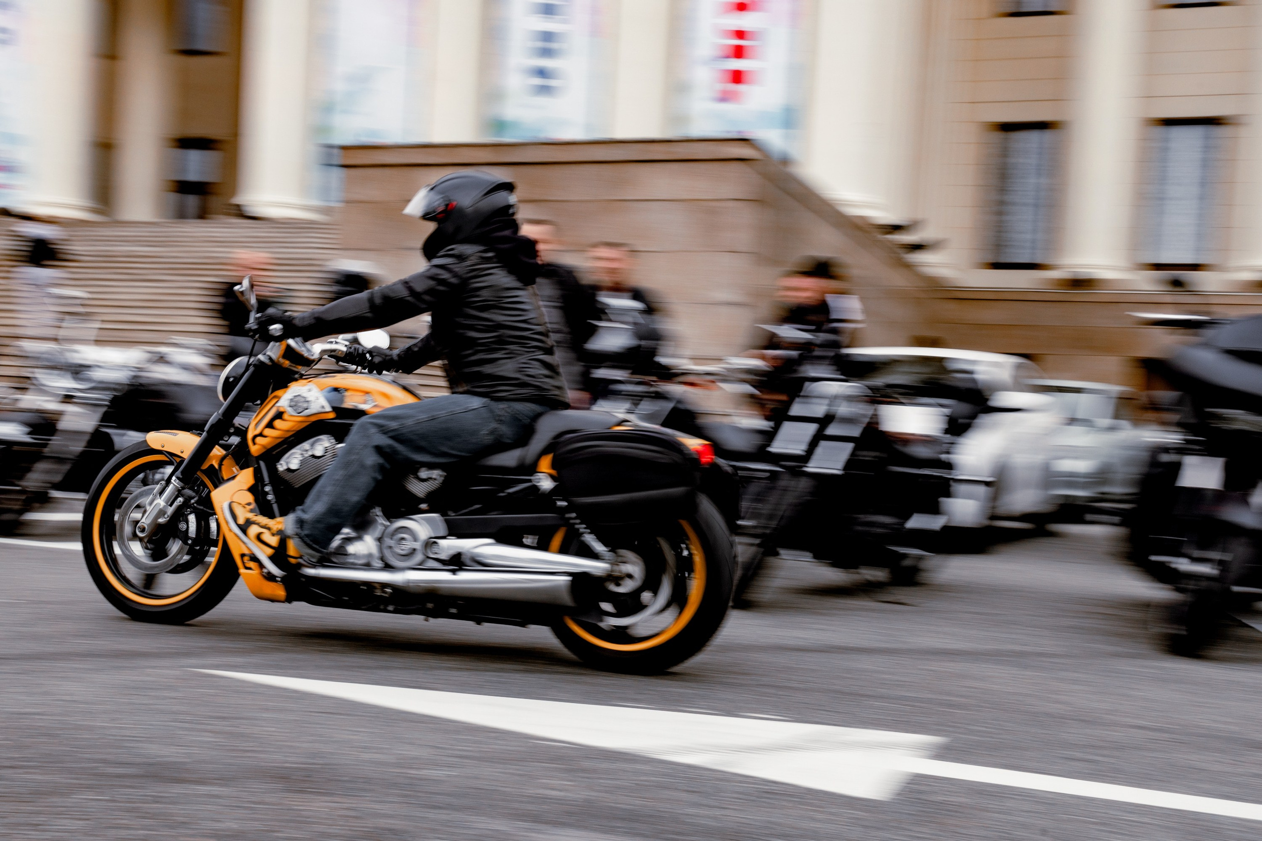 Клуб Harley Davidson. Свадебный фотограф ростов-на-Дону / Сочи / Москва