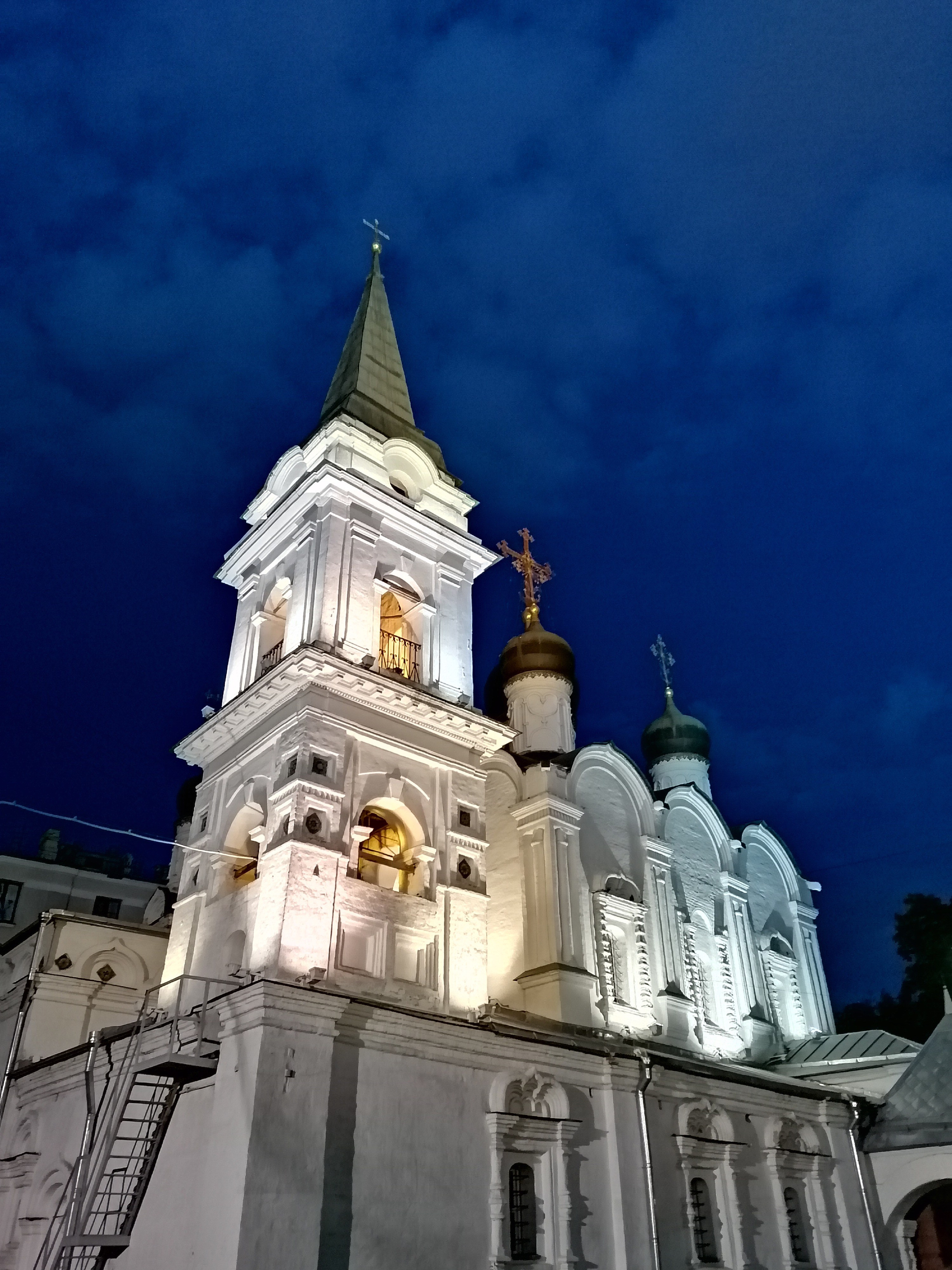 Марина Стеблянская - аттестованный экскурсовод по Москве. П&П — Полезное с Приятным. Фотоэкскурсии — Москва на память. Экскурсовод и фотограф в Москве. Увези столицу в своём альбоме!