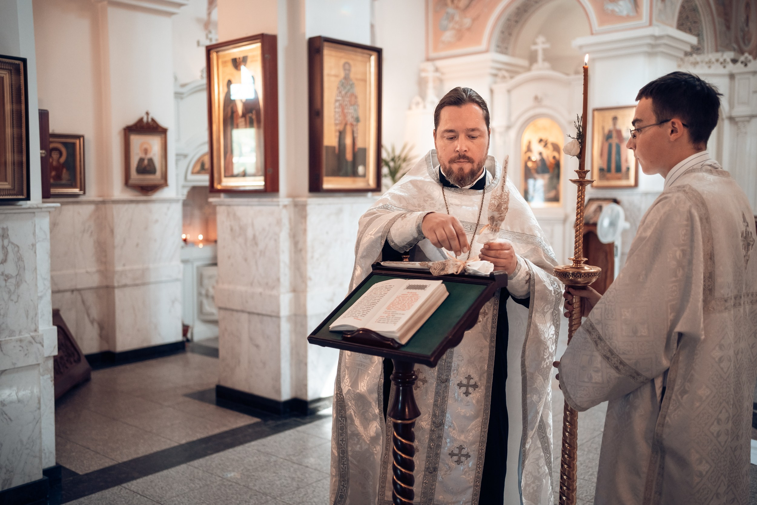 Венчание в храме Вознесения Господня г, Севастополь. Церковный фотограф Севастополь