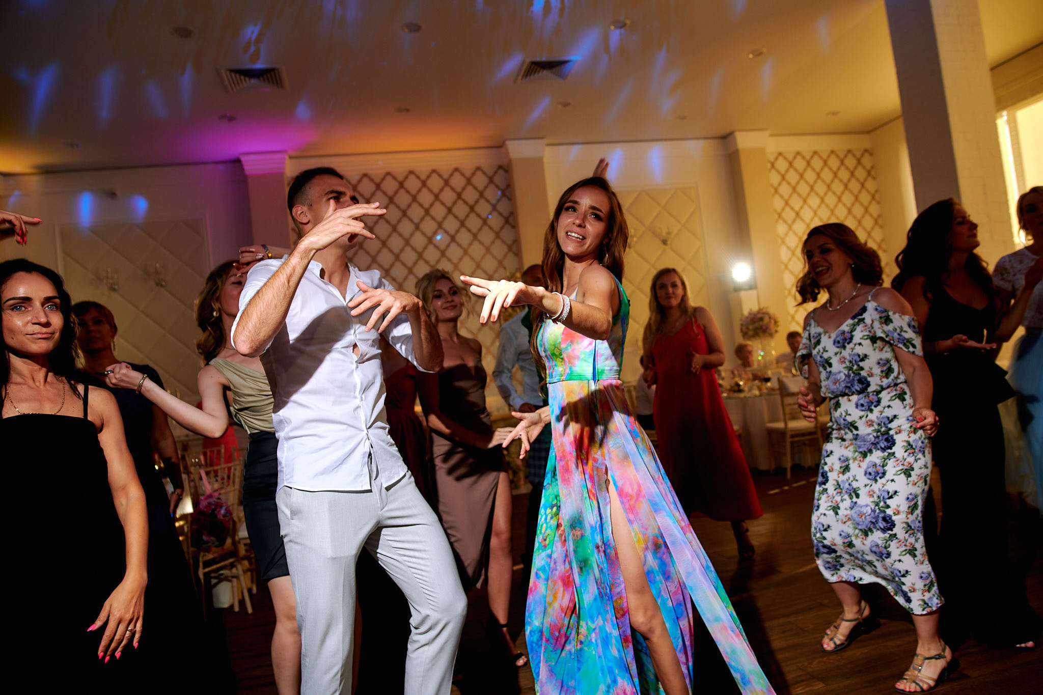 Сергей и Кристина. Свадьба в усадьбе Royal Hall. Фотограф в Минске Пав