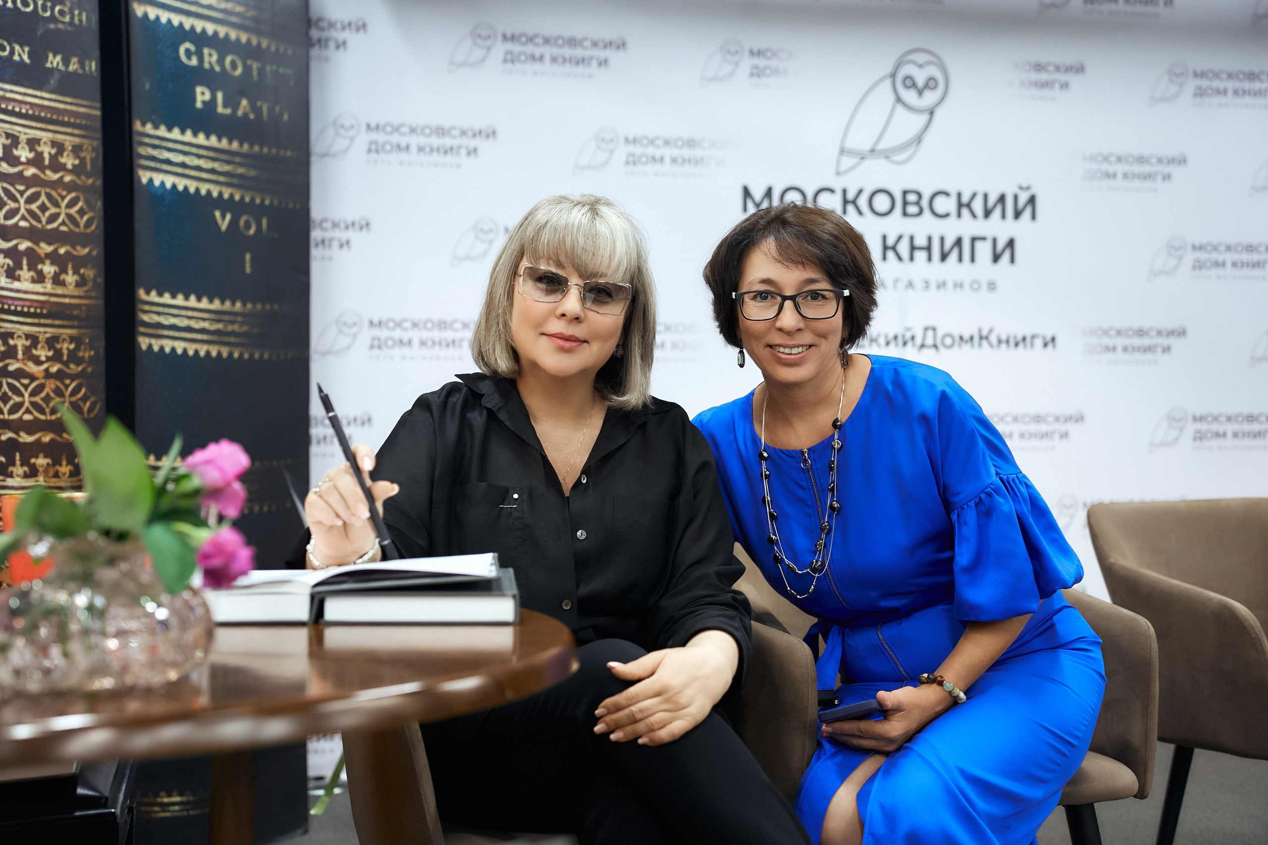 Презентация книги «Профессионалы» в Московском доме книги на Арбате. Александр Падежов — фотограф в Москве | Репортаж, бизнес, студия, свадьбы, семья