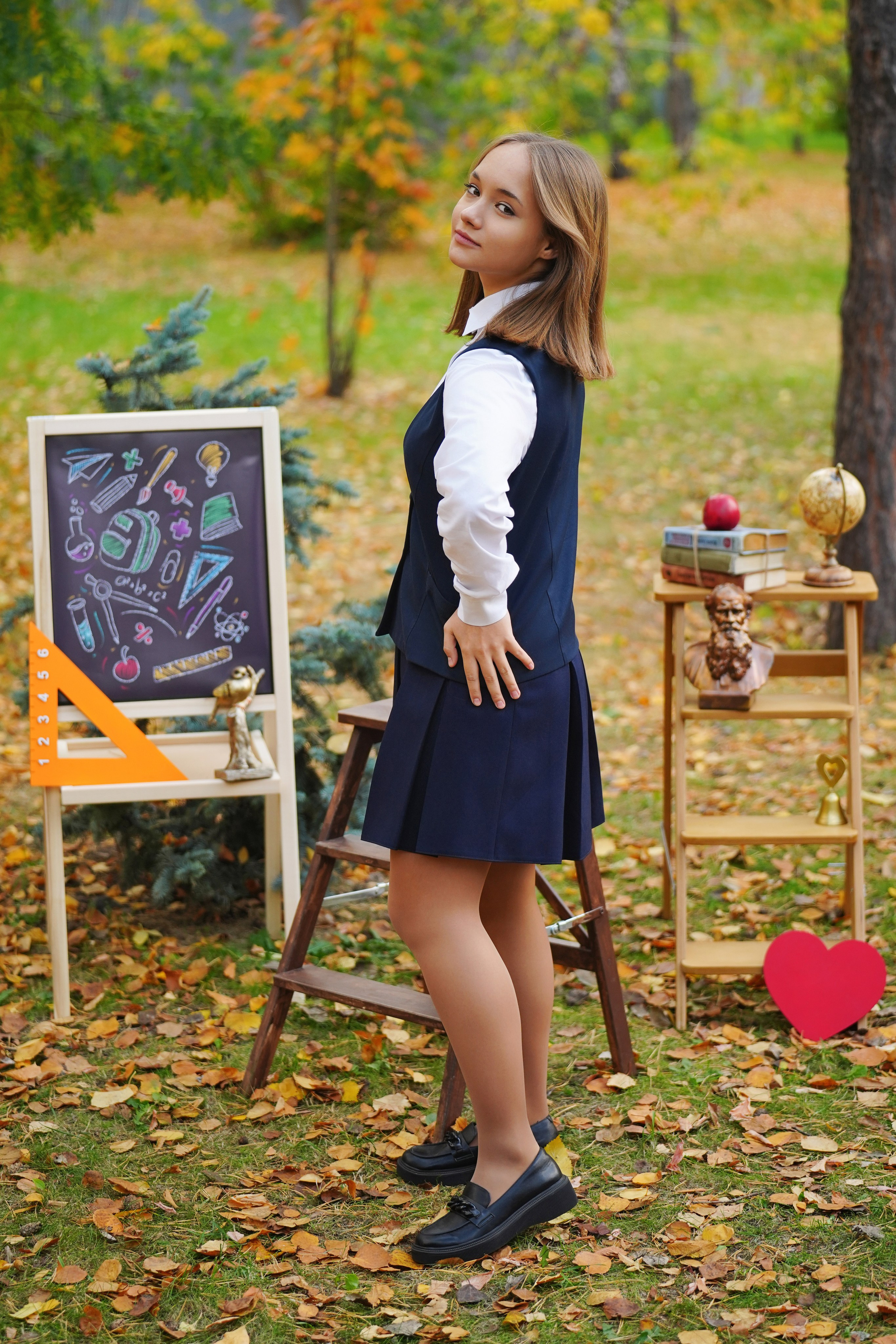 Виньетка + портреты. GOTRA — выпускные альбомы в Тюмени