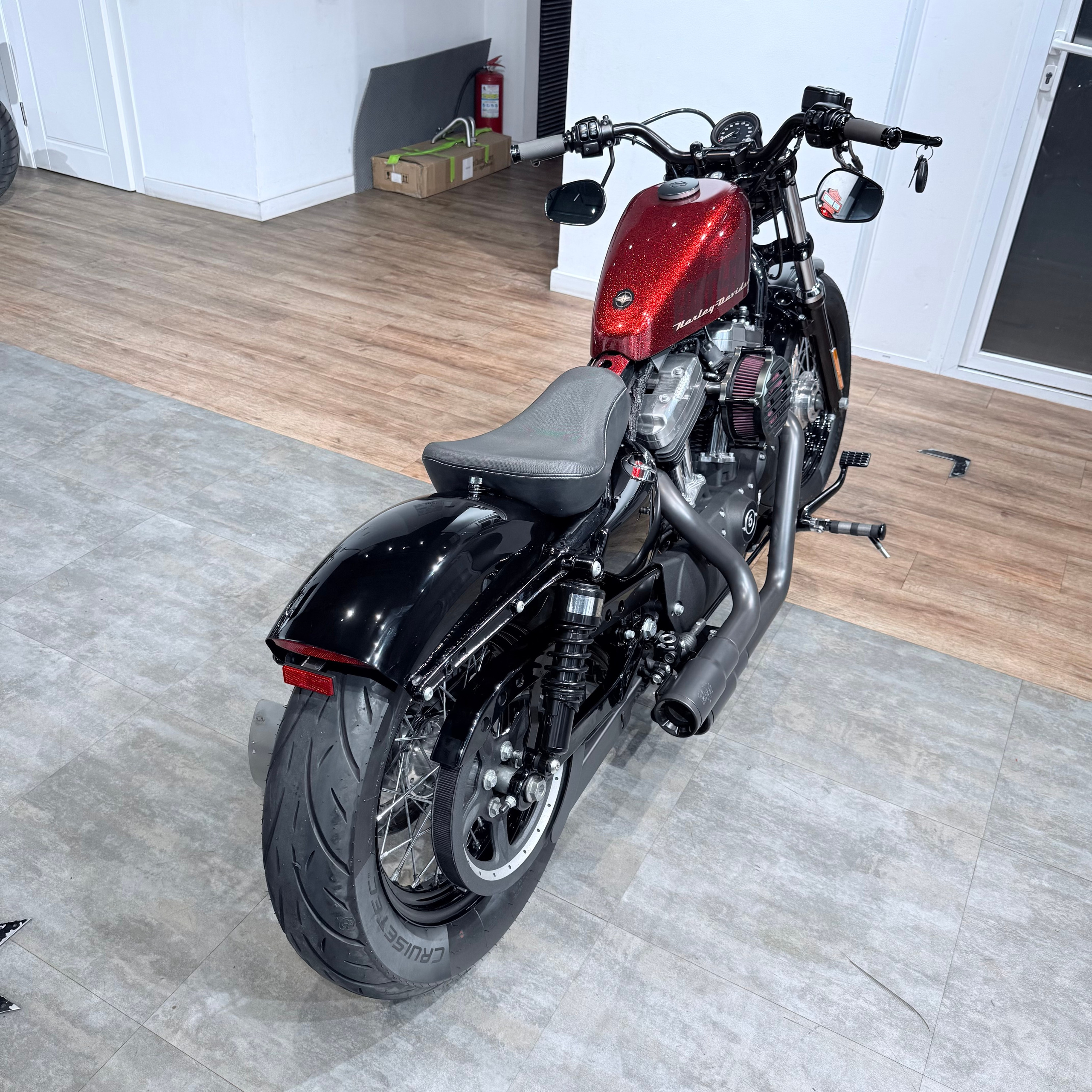 Купить Harley-Davidson 2015 Forty-Eight 1200 ABS (Softail/Dyna) — подробнее на сайте. Hello Davidson, Москва. Только хорошие мотоц