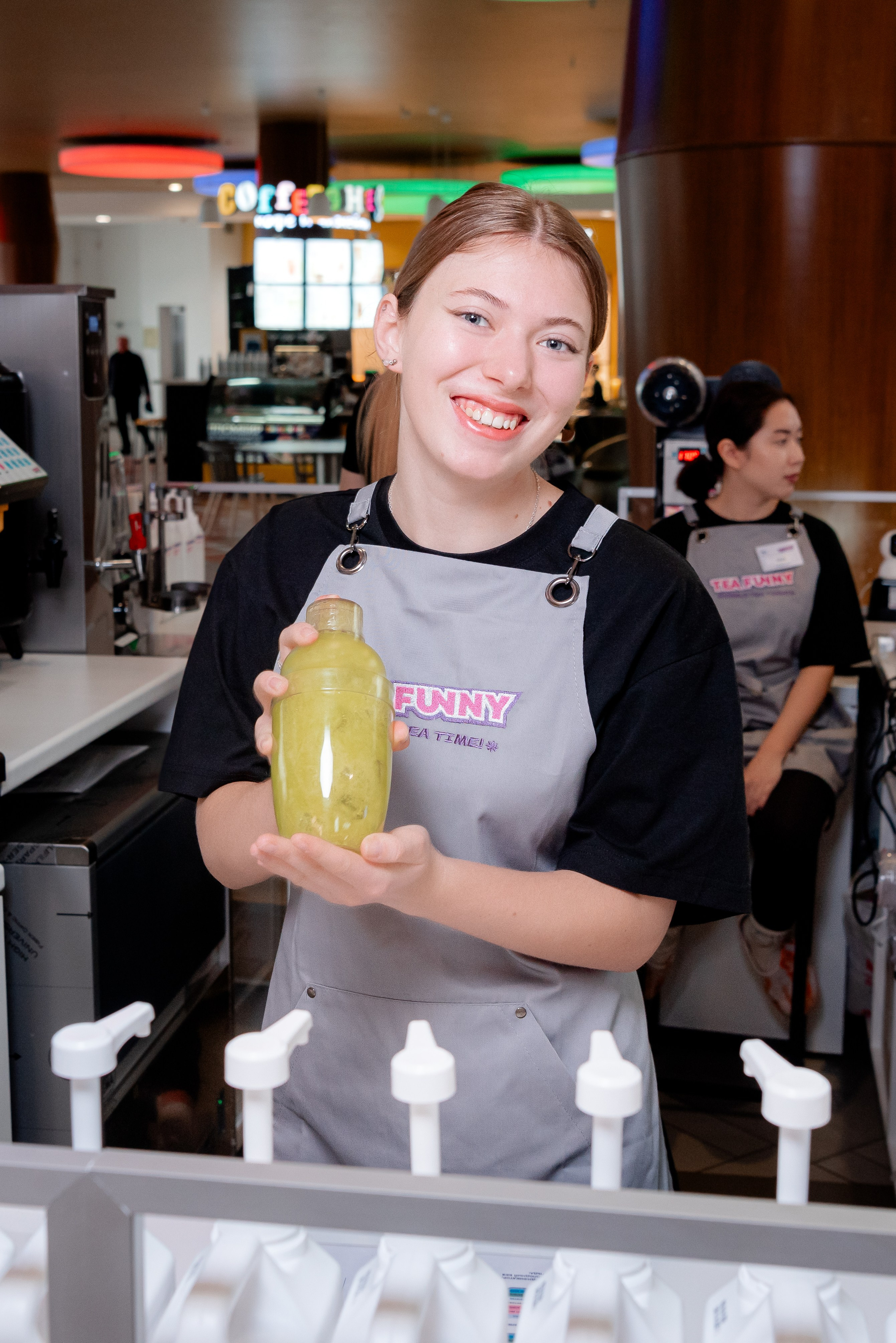 Открытие Tea Funny в Акварели. Фотограф в Волгограде и Волжском Александр Горбань